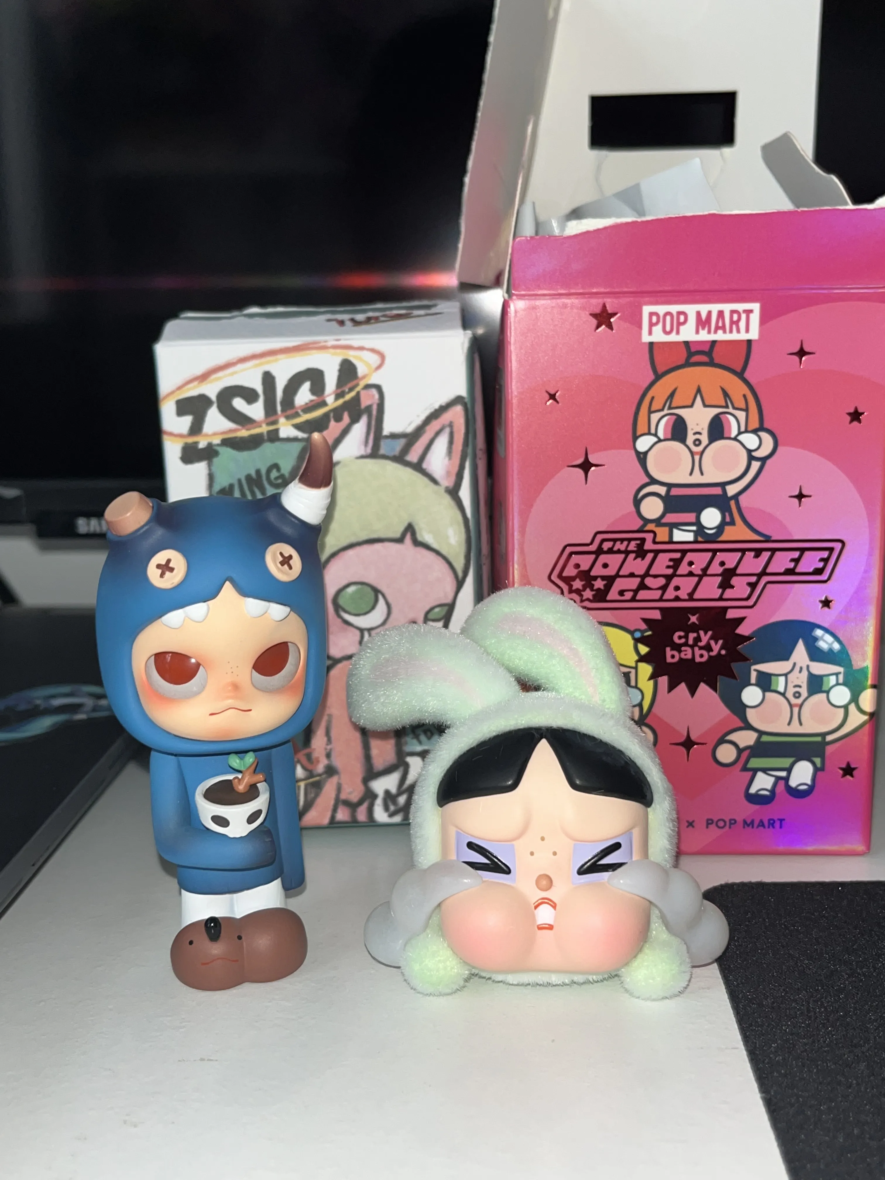 Zsiga Walking Into the Forest Series - Blind Box - POP MART