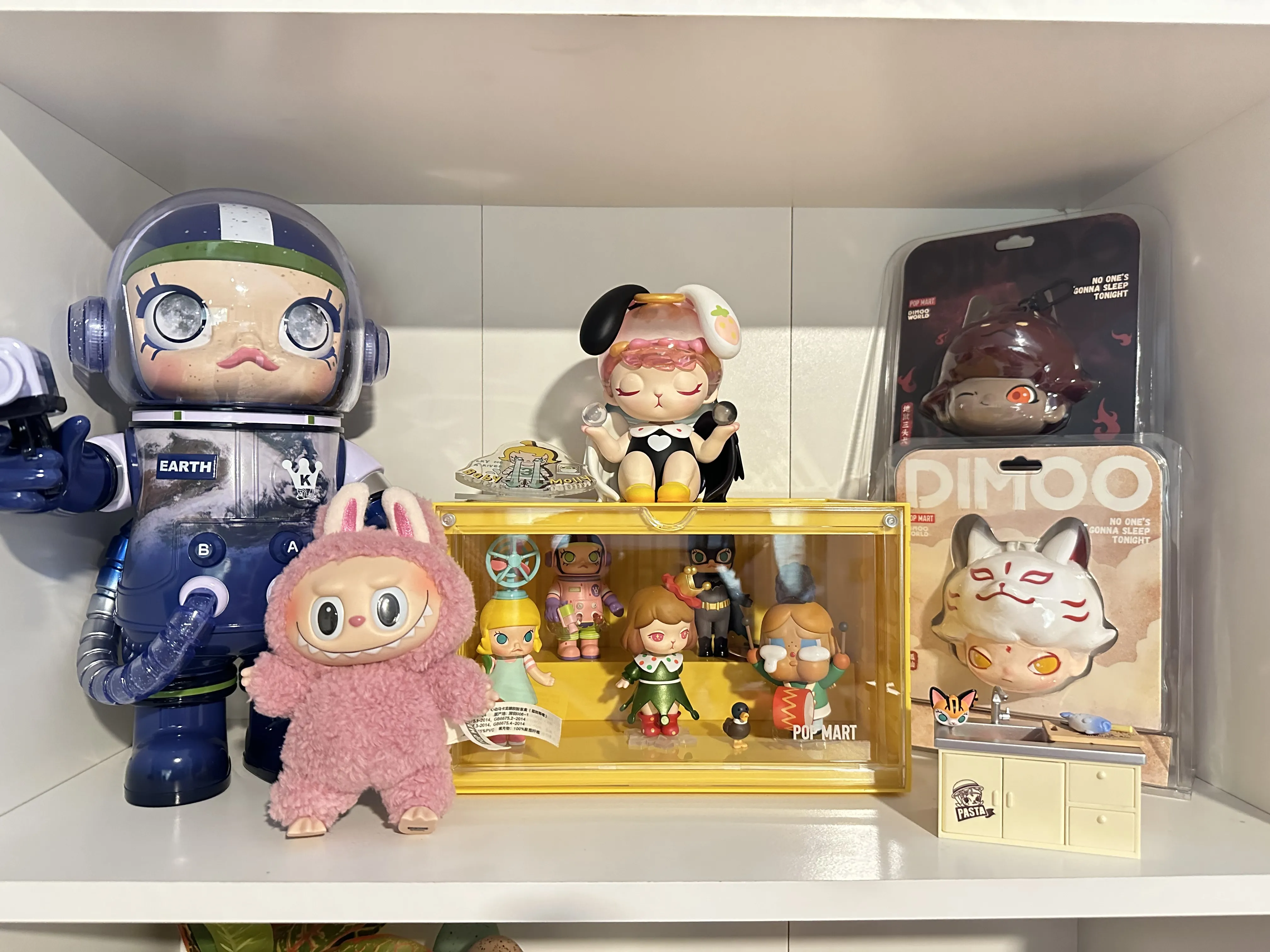 POP MART MINI Luminous Display Container - POP MART (United States)