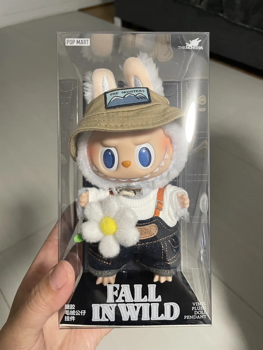 THE MONSTERS FALL IN WILD labubu ペンダント