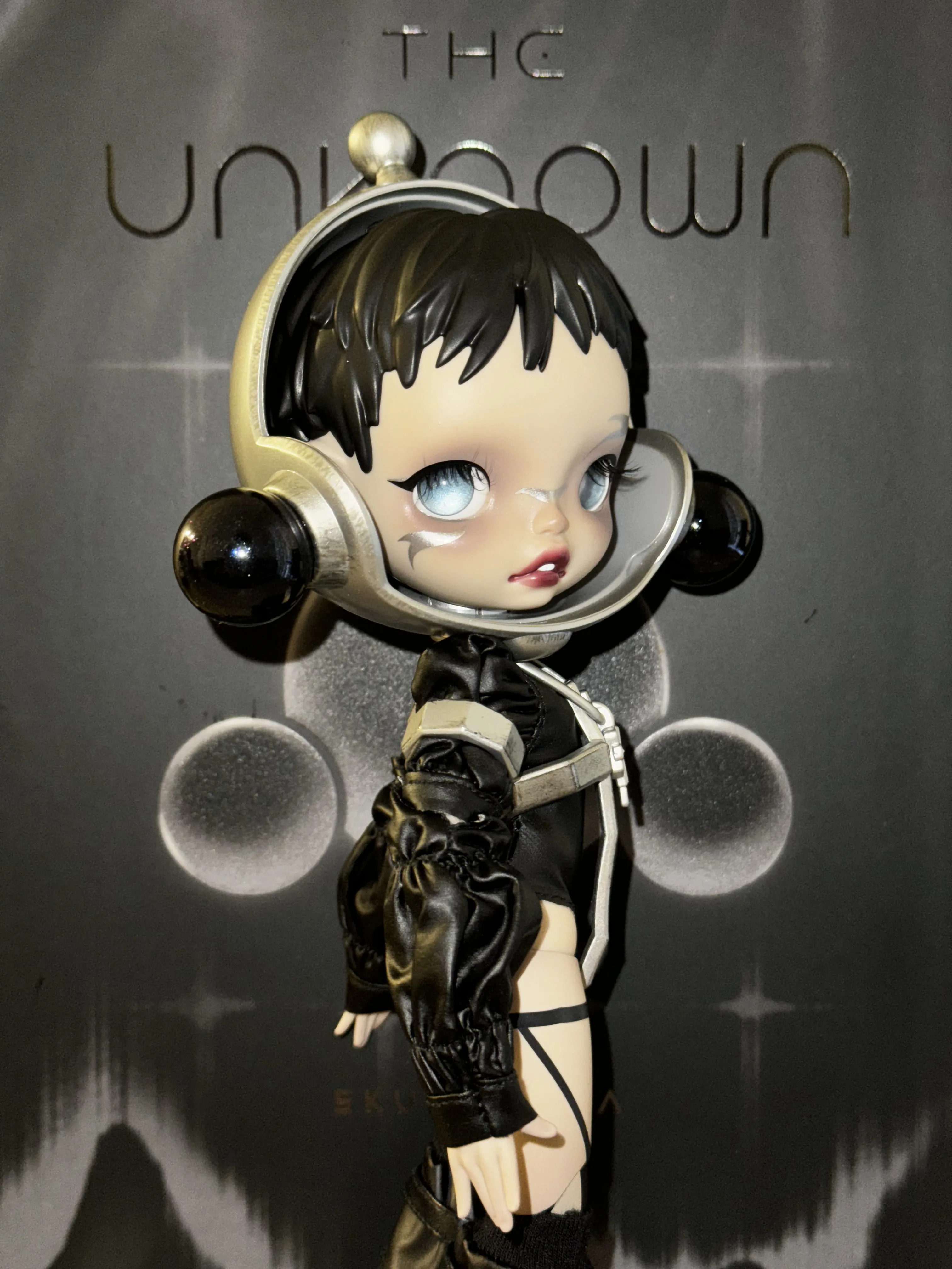 SKULLPANDA The Unknown 1/6 Action Figure | Designer SKULLPANDA The Unknown 1/6 Action Figure | Designer