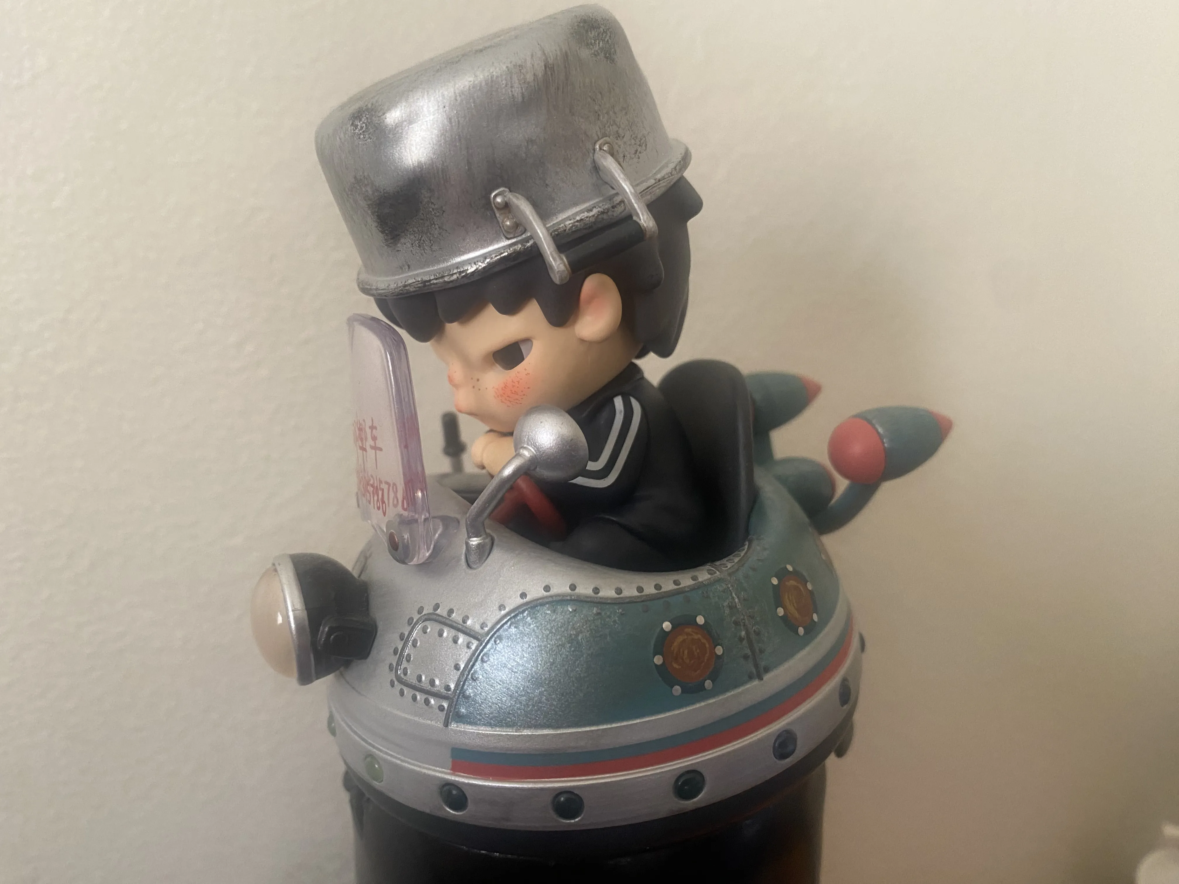 Hirono×Universal Explorer Figure | Designer Figure - POP Hirono×Universal Explorer Figure | Designer Figure - POP