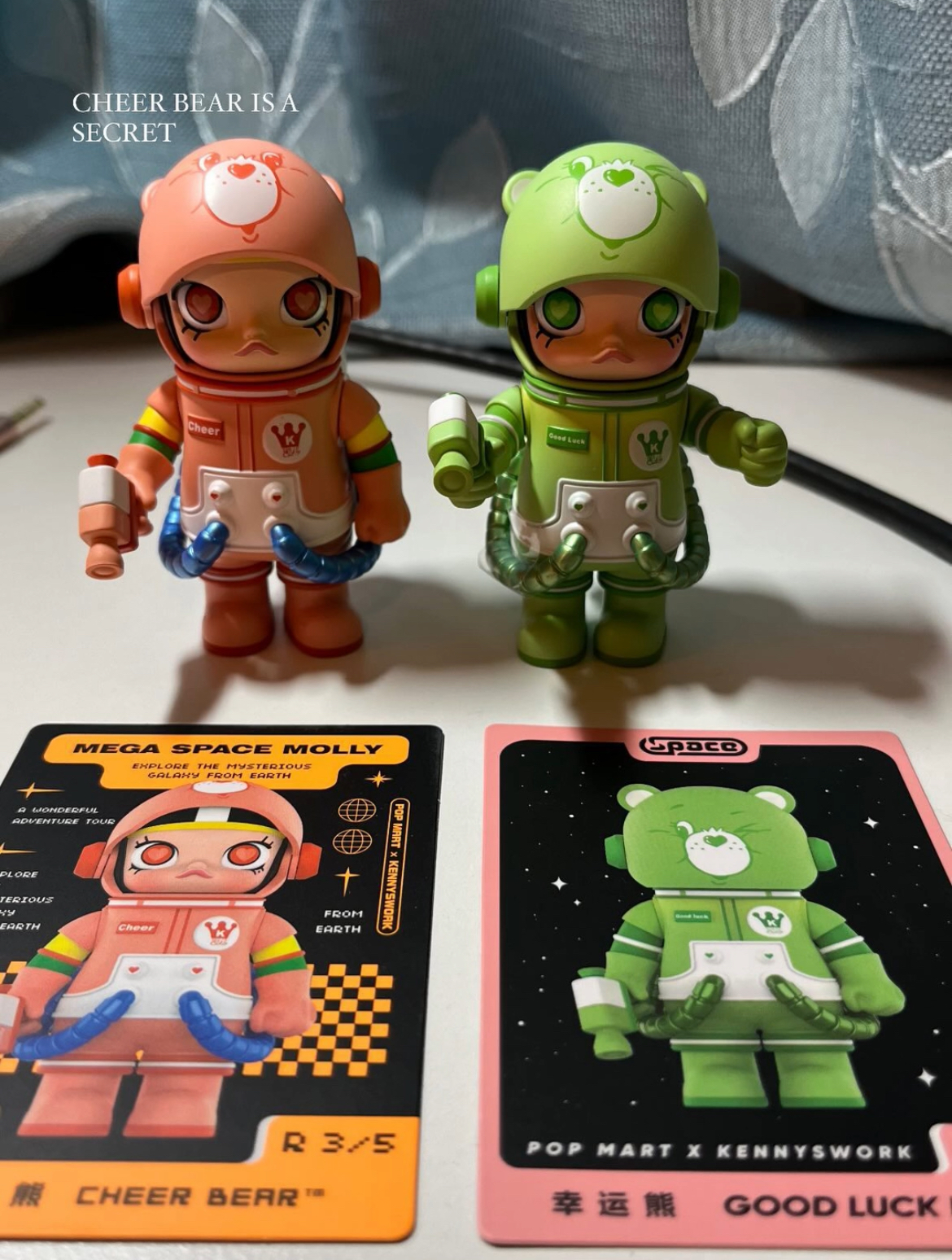 A Collector's Deep Dive into MEGA Space Molly 100% Series 3