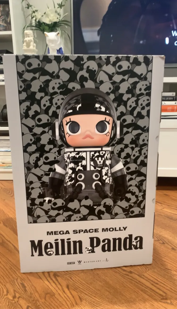 激レア　Popmart Molly x Meilin Panda 1000% MEGA SPACE MOLLY 1000% Meilin Panda - Mega 1000% - POP MART