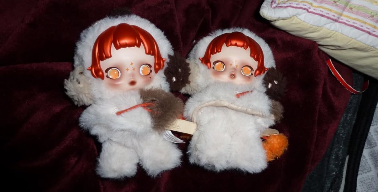POP NOW:SKULLPANDA Winter Symphony Series Plush - POP MART