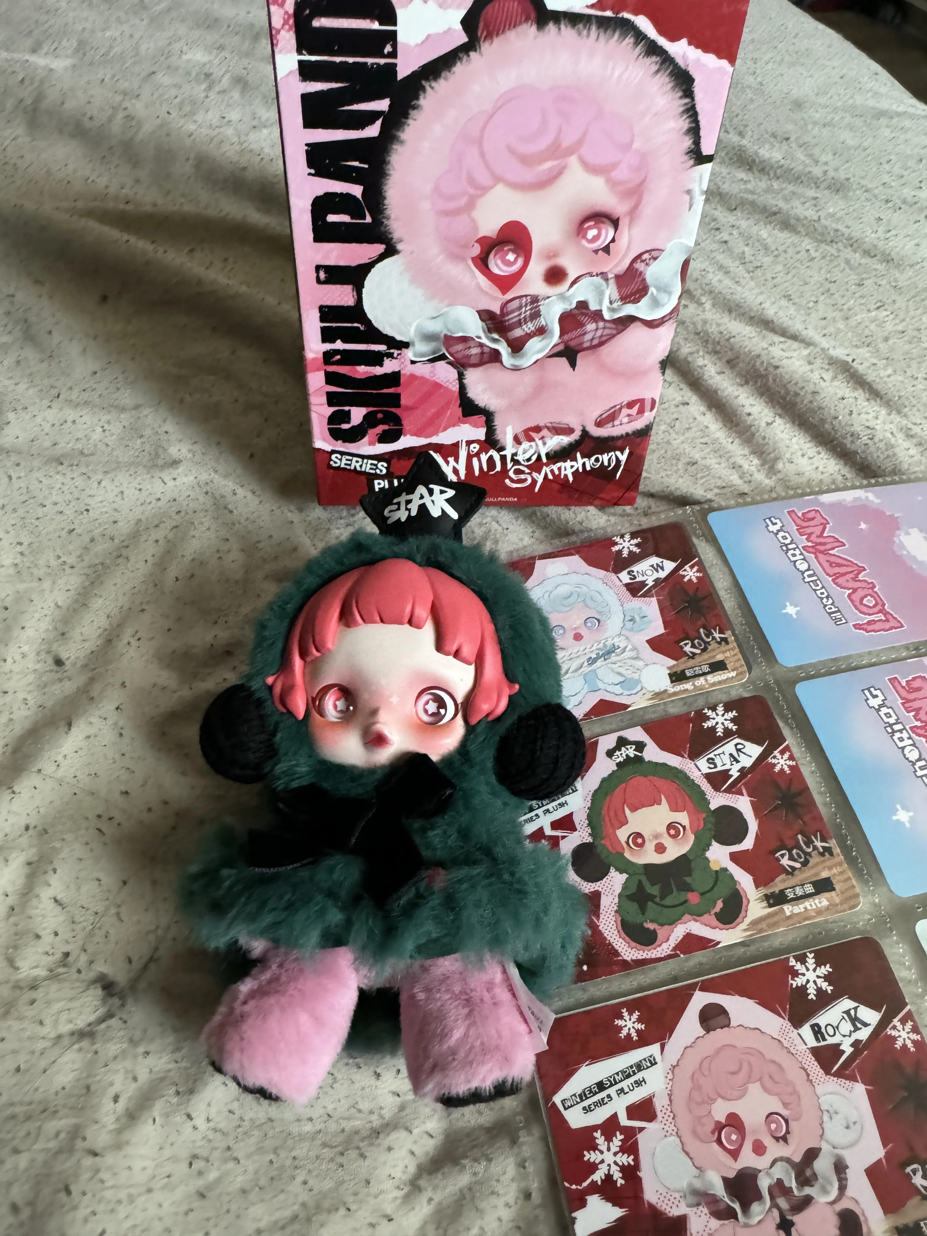 SKULLPANDA Winter Symphony Series Plush - POP MART (Canada)