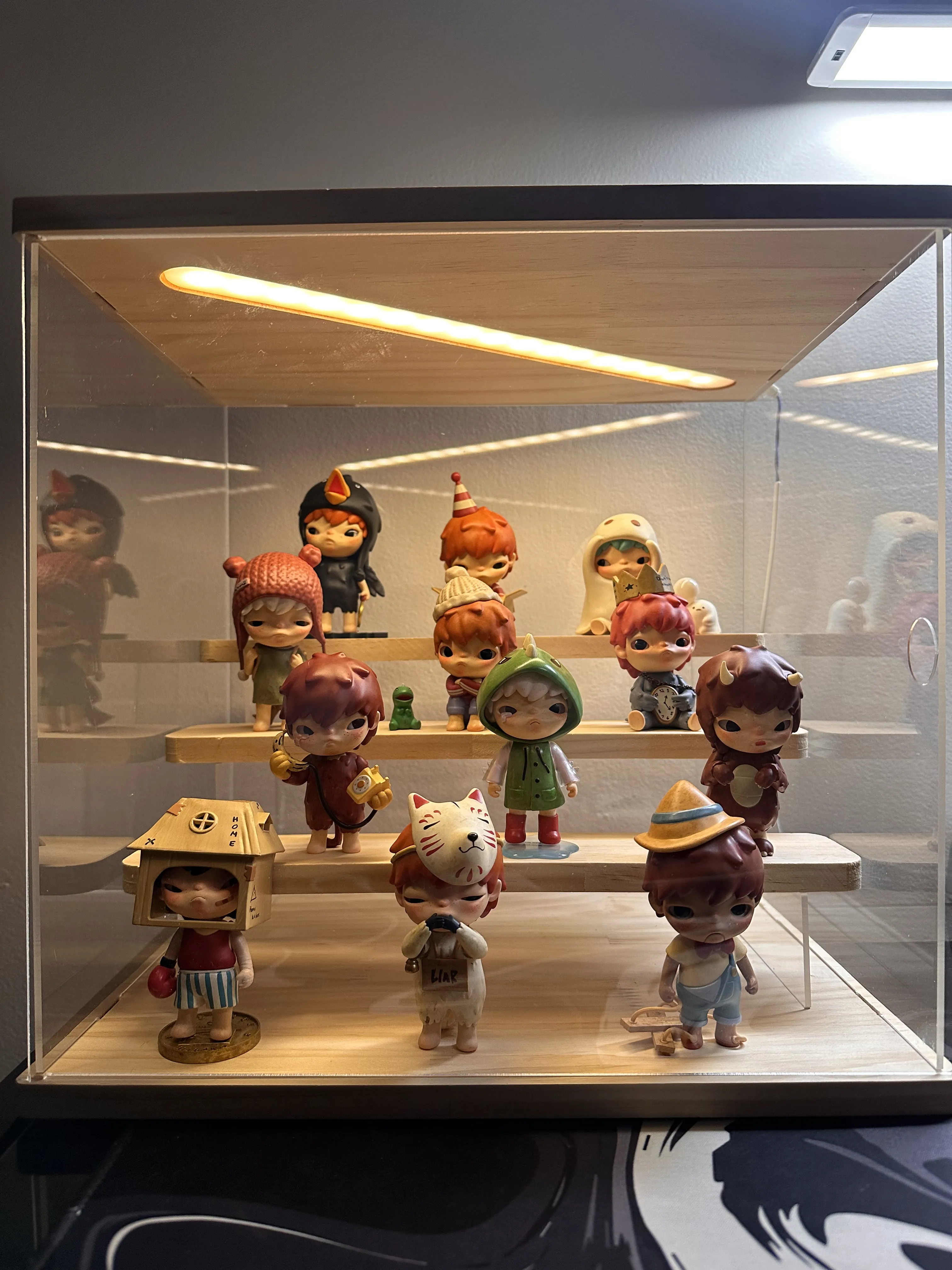 Amazon.com: POP MART Hirono The Other One Blind Box Figures
