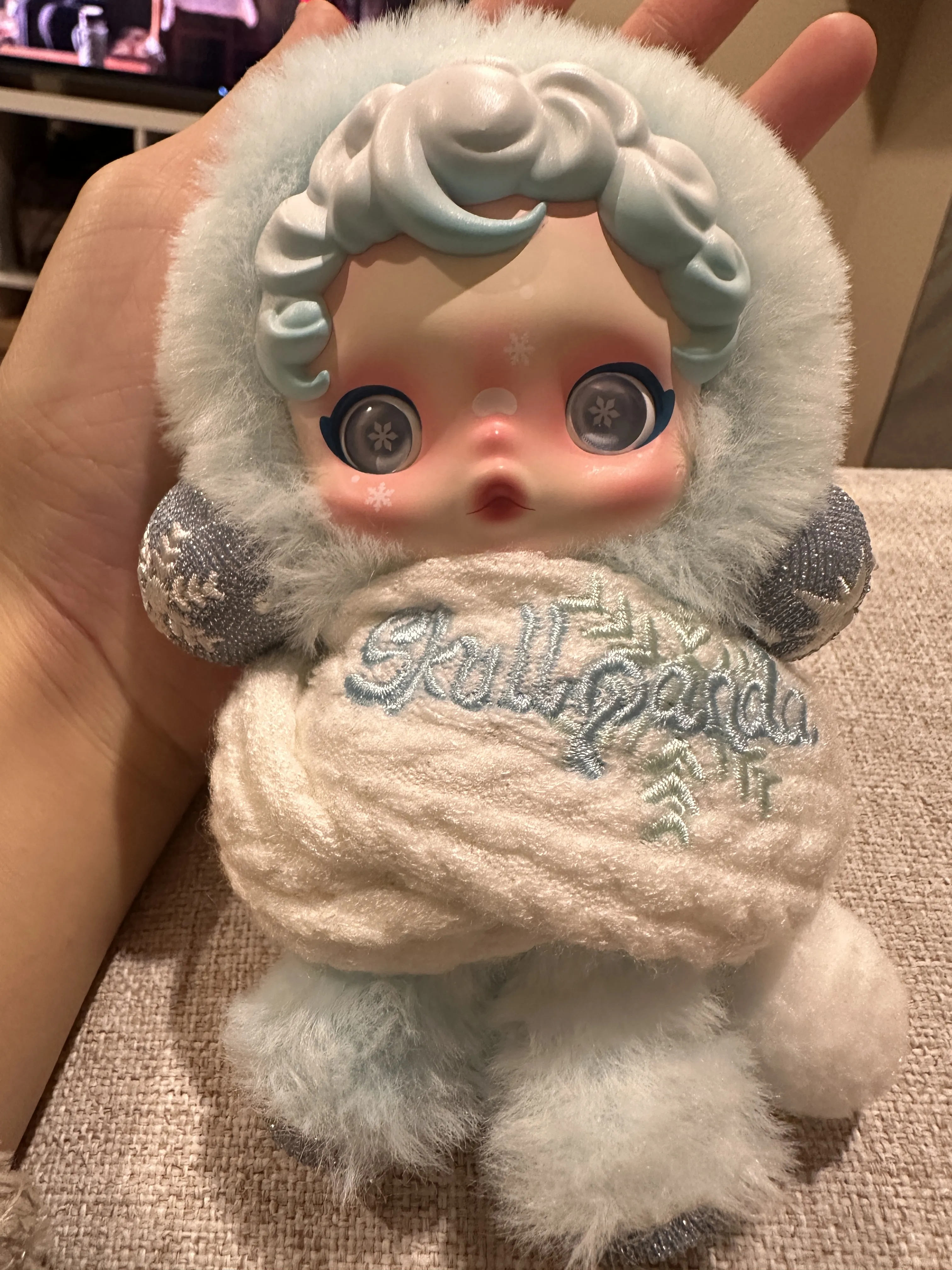 SKULLPANDA Winter Symphony Series Plush - POP MART (United SKULLPANDA Winter Symphony Series Plush - POP MART (United