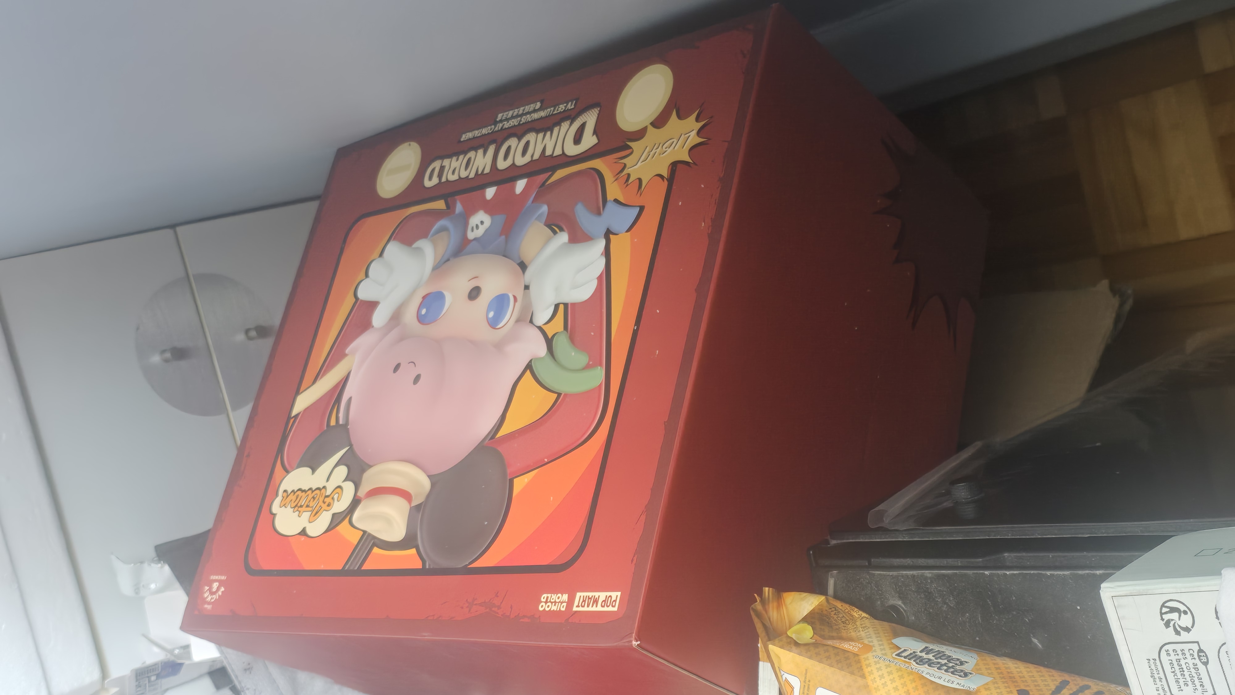 【POPMART DIMOO DISNEY ディズニー コンテナ ディスプレイ】 DIMOO WORLD × DISNEY Series-TV Set Luminous Display