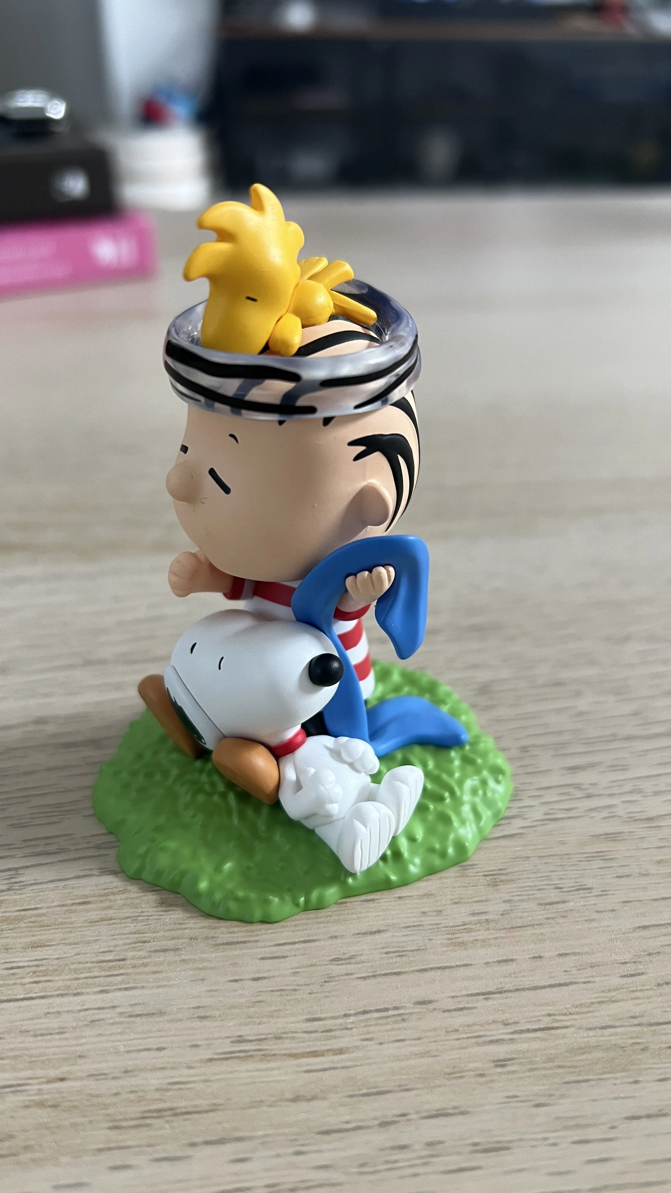 Peanuts 75th Anniversary | Snoopy Comic Life Series Figures