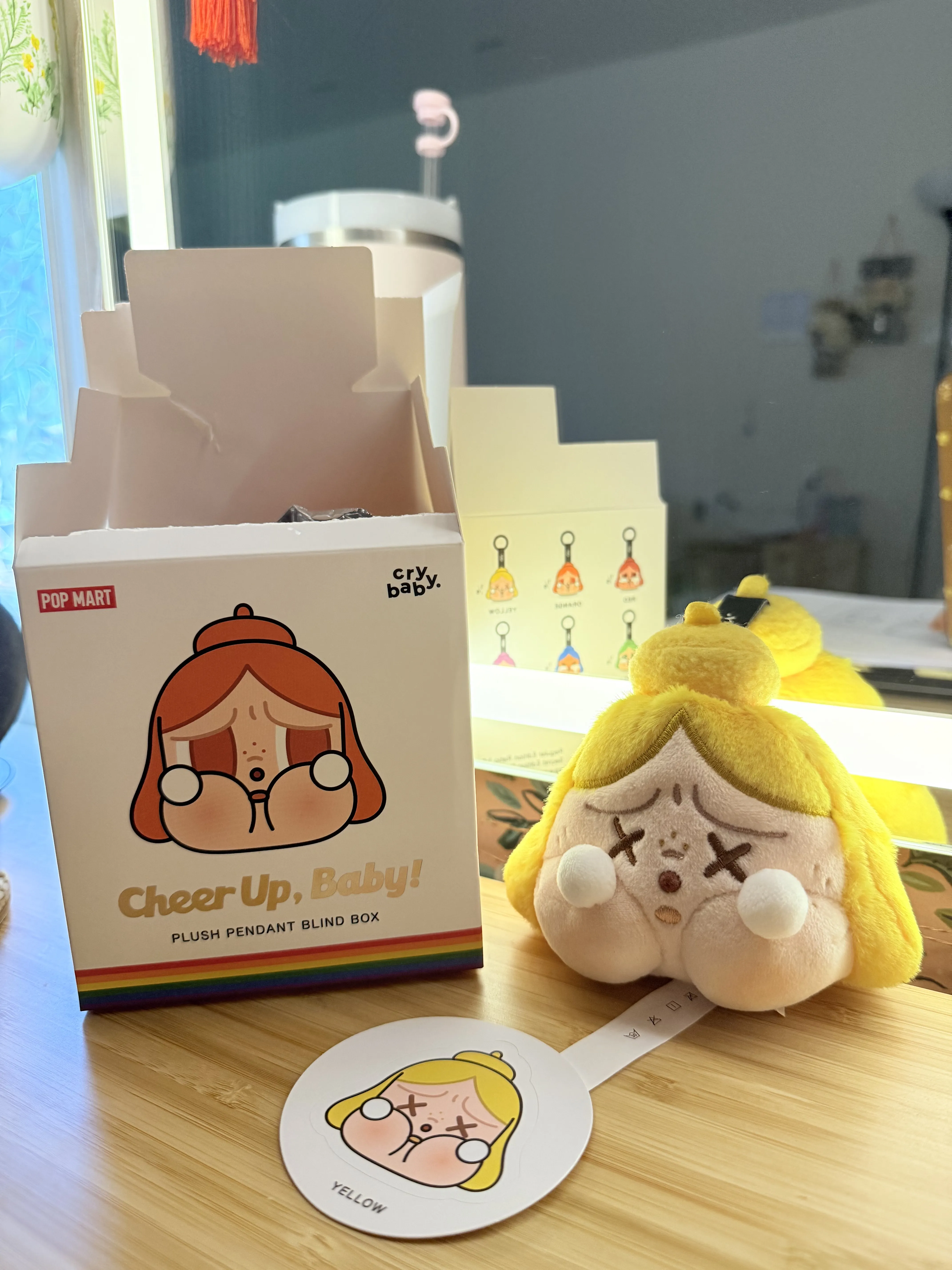 popmart crybaby orange 2点 オマケ付き Pop Mart CRYBABY CHEER UP, BABY! Series Plush Pendant Orange