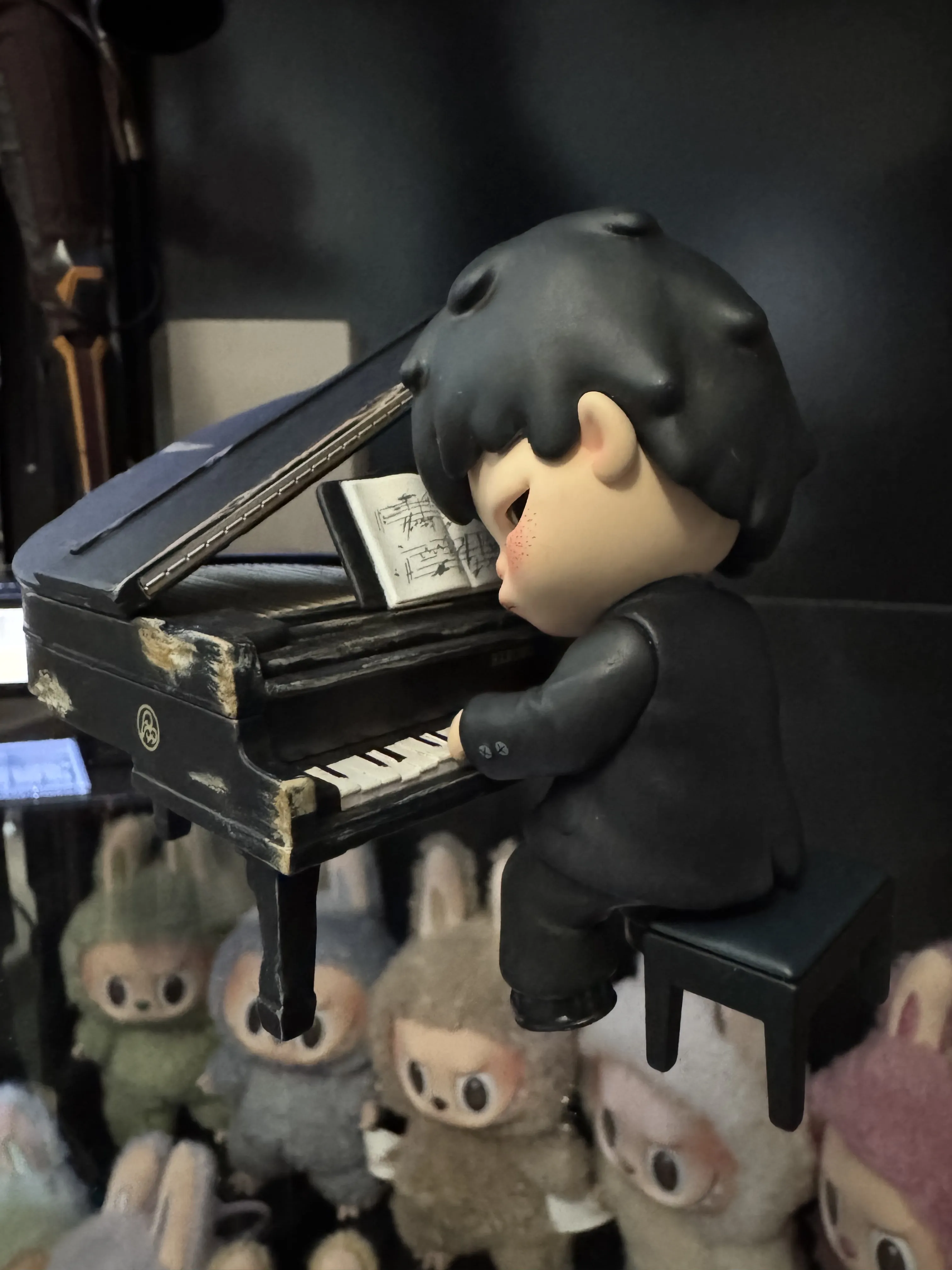POPMART Hirono THE PIANIST Limited Edition Figure Designer