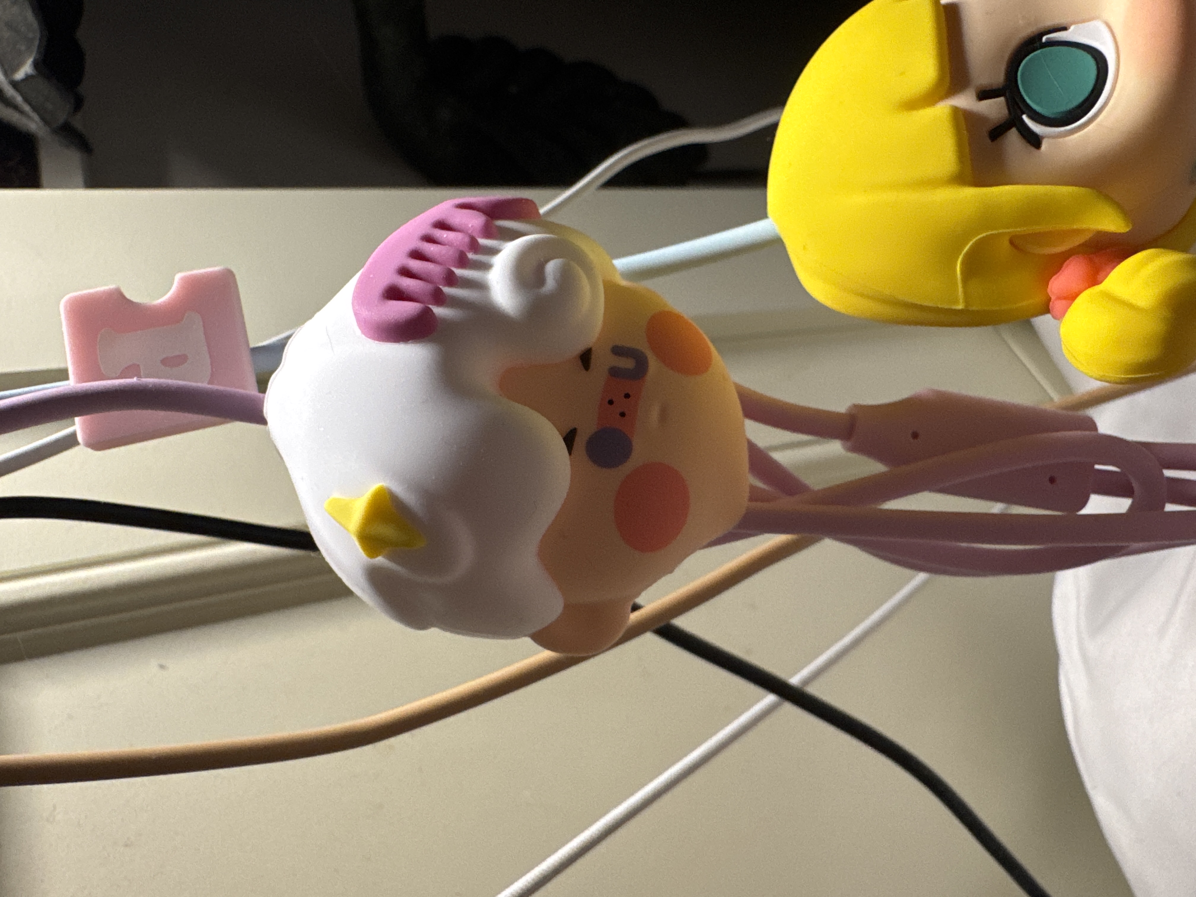 その他 POPMART Hand in Hand Molly secret cable POP NOW:Hand in Hand Series-2 in 1 Cable Blind Box - POP