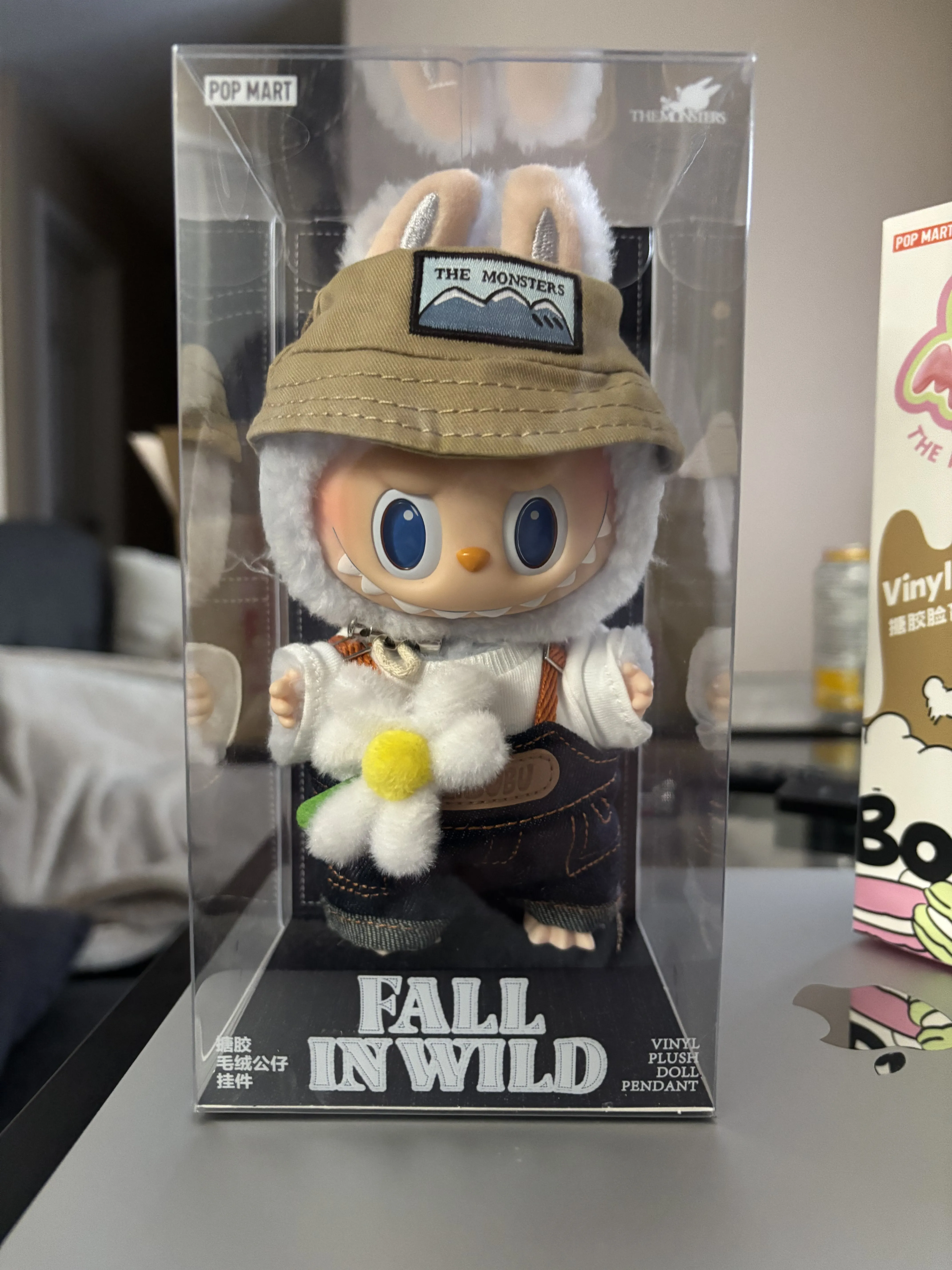 ぬいぐるみ POP MART THE MONSTERS FALL IN WILD Amazon.com: POP MART The Monsters Fall in Wild Series-Vinyl
