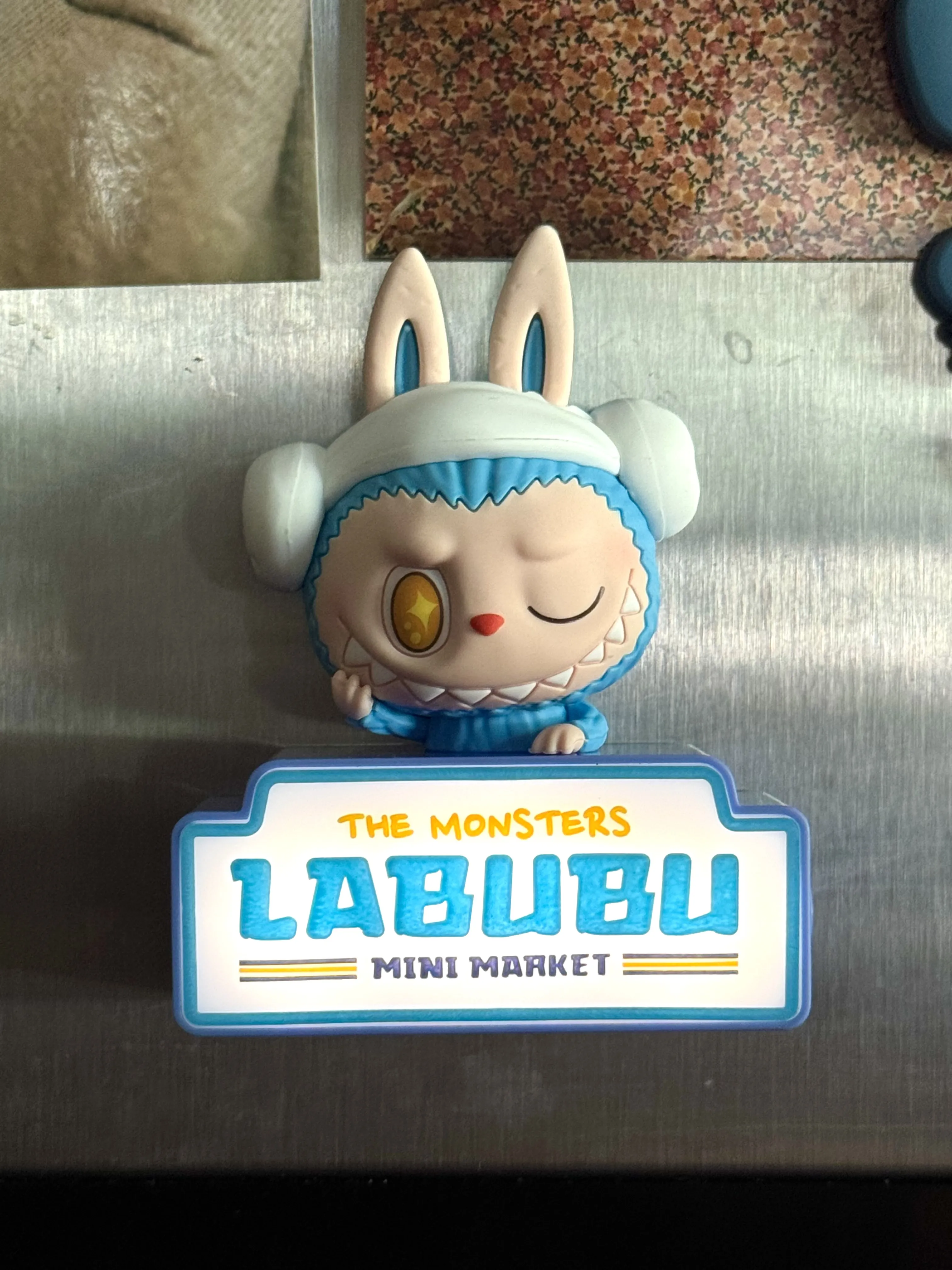 【希少品】WHAT'S IN THE FRIDGE? ポップアップ 絵本 美品 楽天市場】【正規品保証・当日発送】 THE MONSTERS Wacky Mart