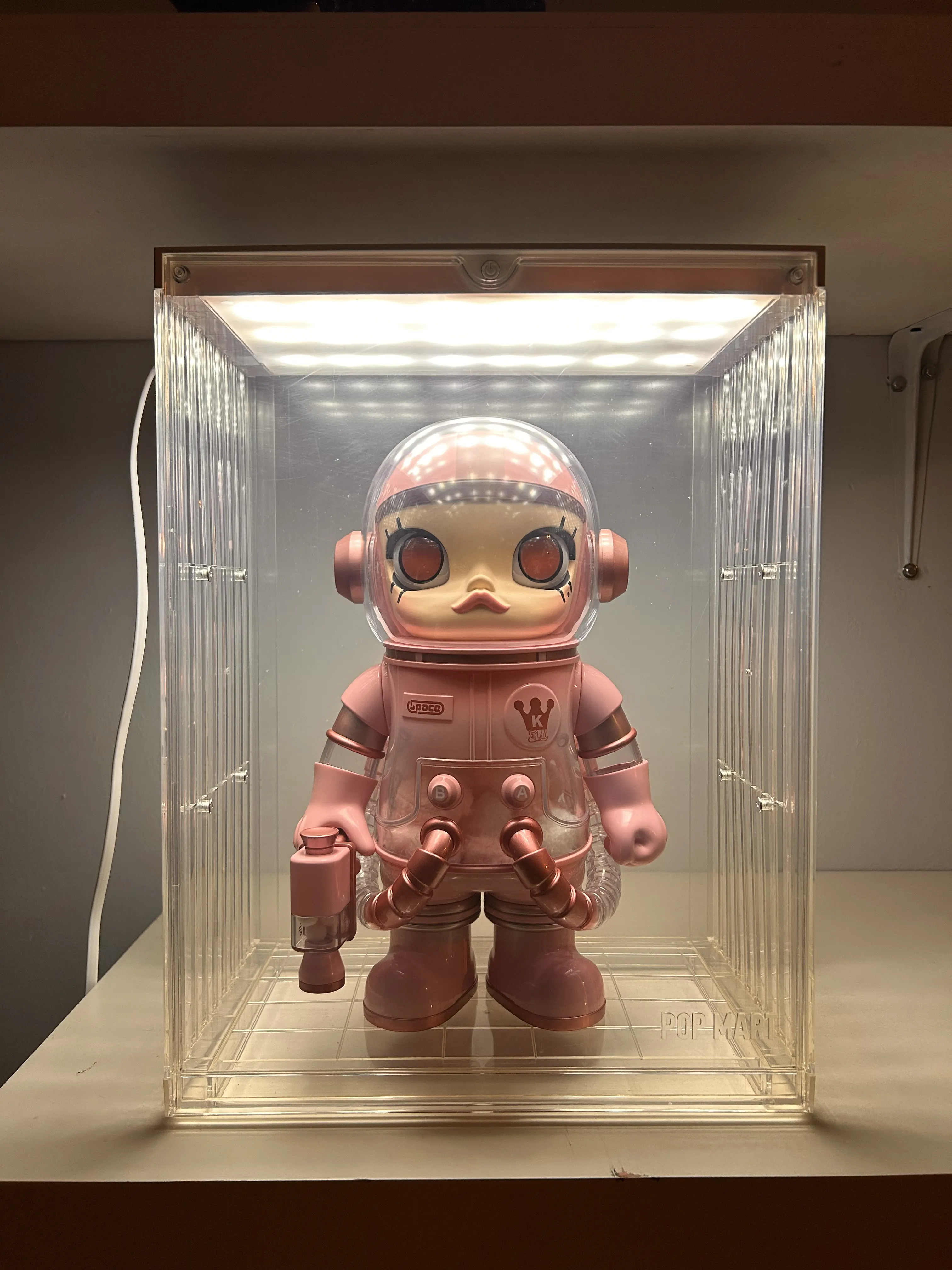 MEGA SPACE MOLLY 400% SMITTEN LOVE - POP MART (United States)