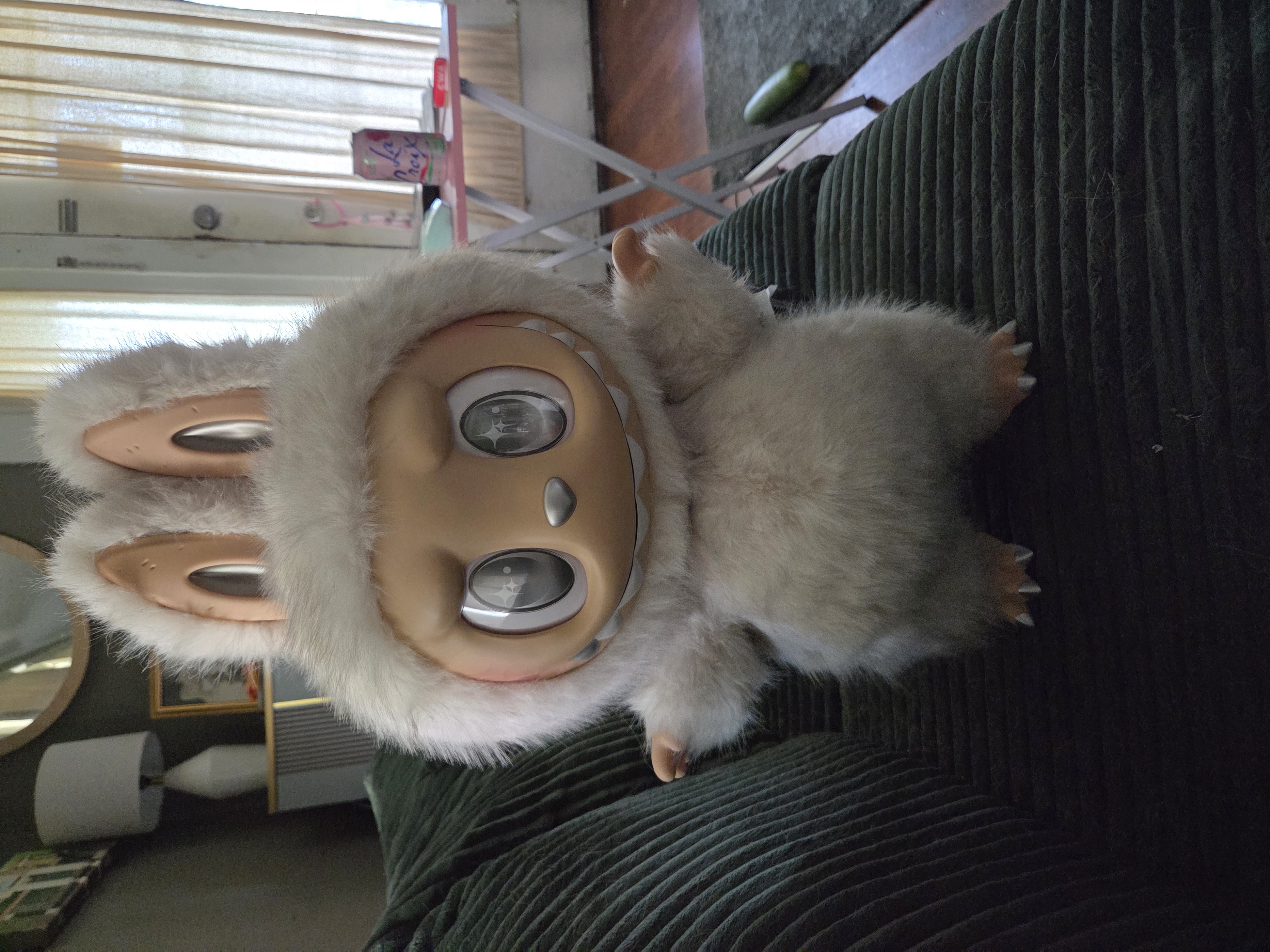 ZIMOMO THE MONSTERS V2 - ANGEL IN CLOUDS Vinyl Face Doll