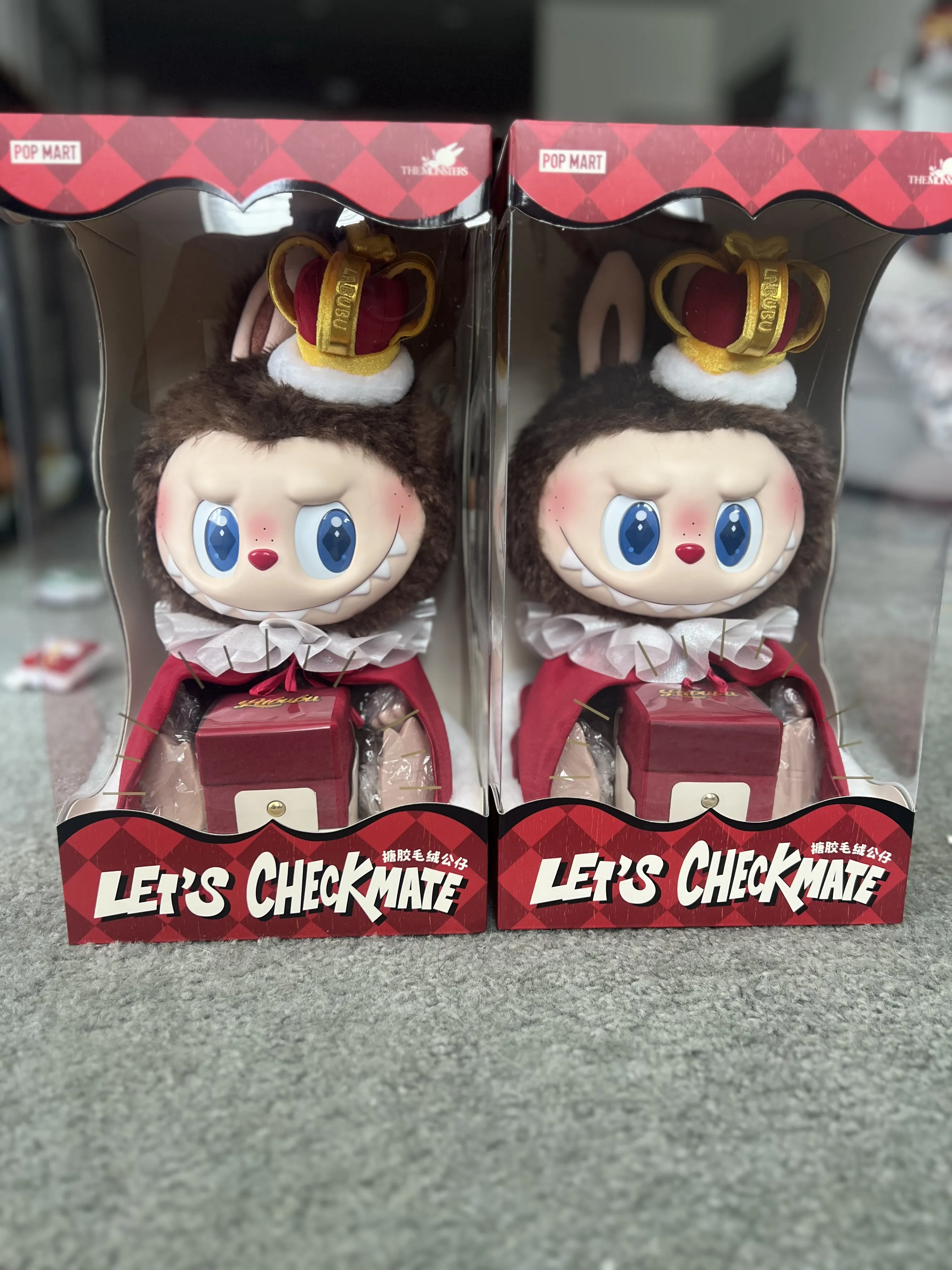 THE MONSTERS Let's Checkmate Series-Vinyl Plush Doll - POP