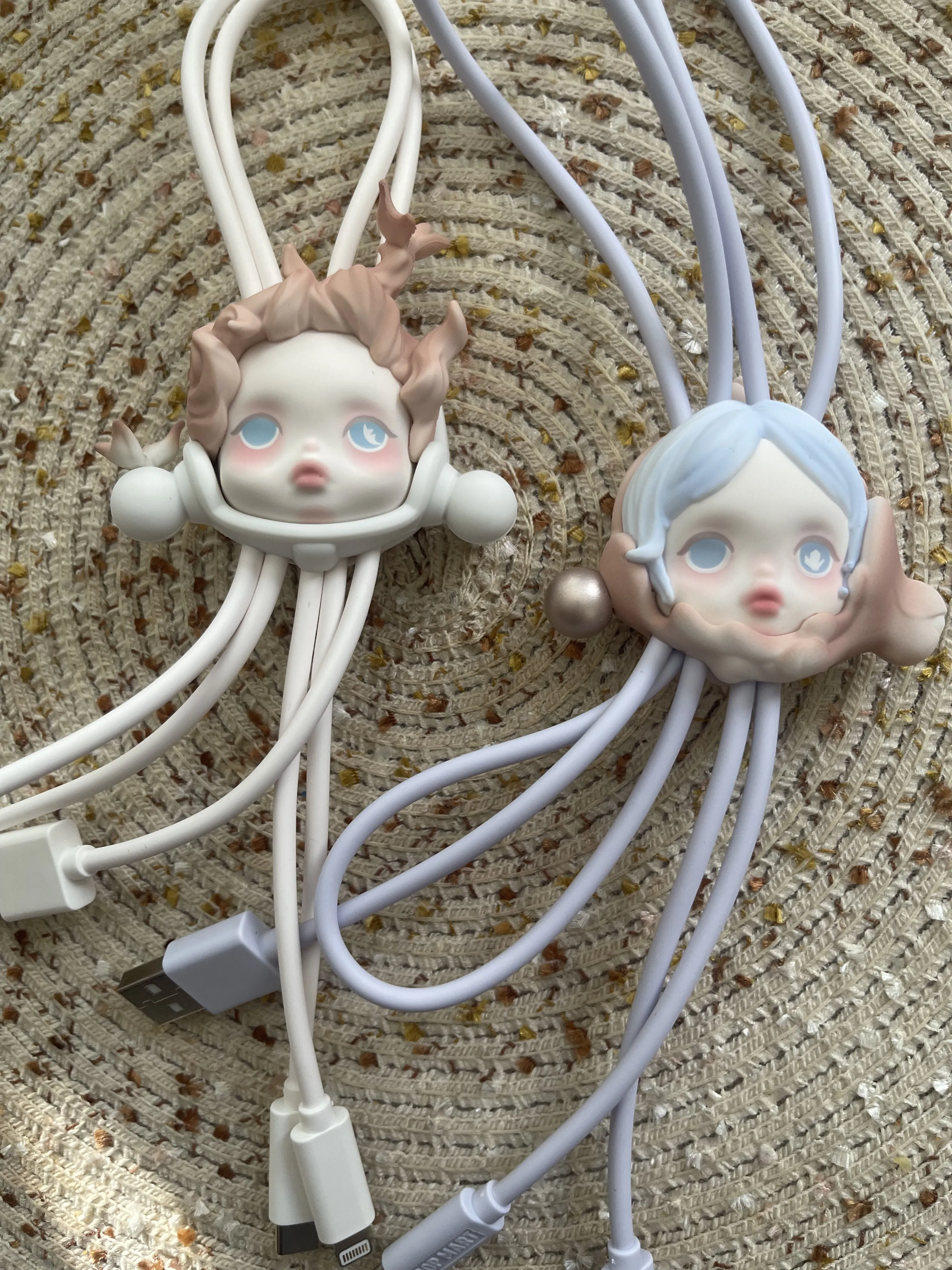 ストラップ POP MART SKULLPANDA The Paradox CABLE POP NOW:SKULLPANDA The Paradox Series Cable - POP MART