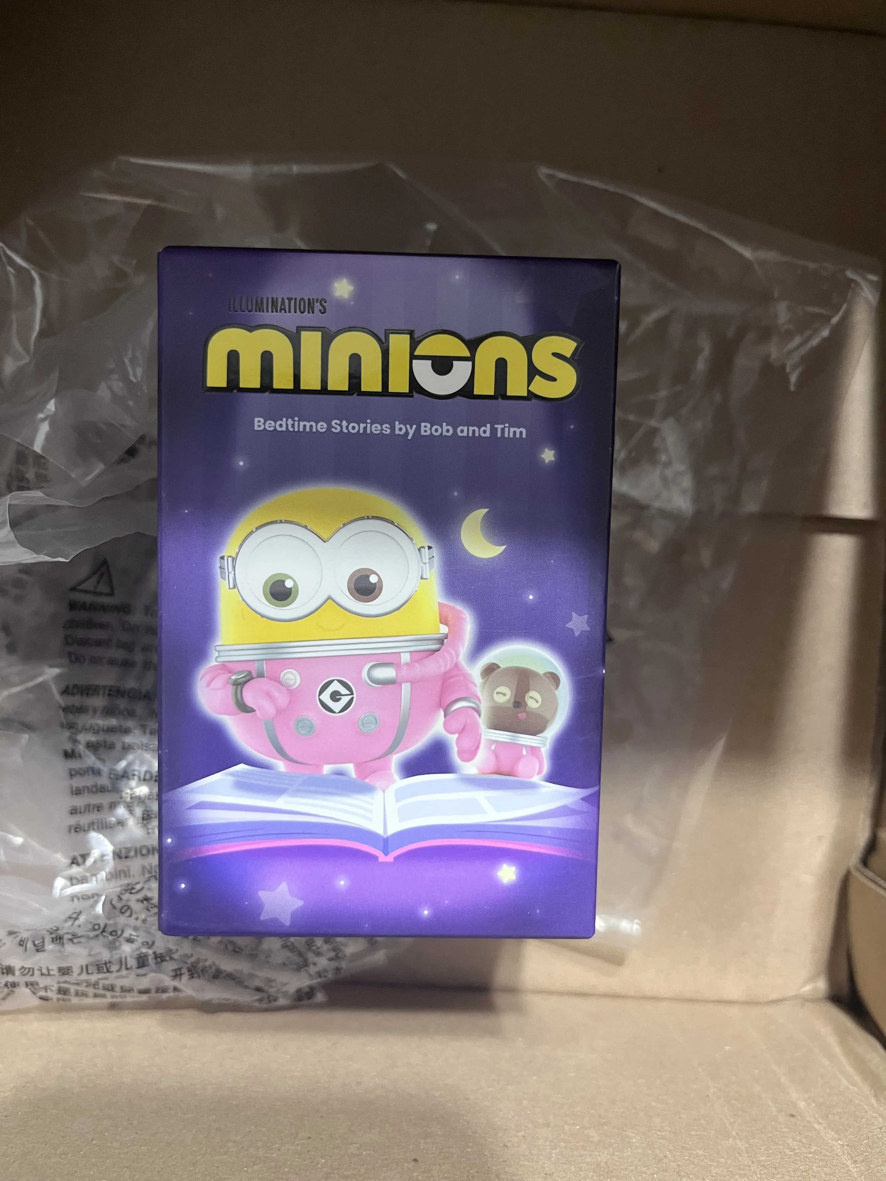 ミニオンズ ポップマート popmart Bedtime Stories Minions Bedtime Stories by Bob and Tim Series Figures - POP