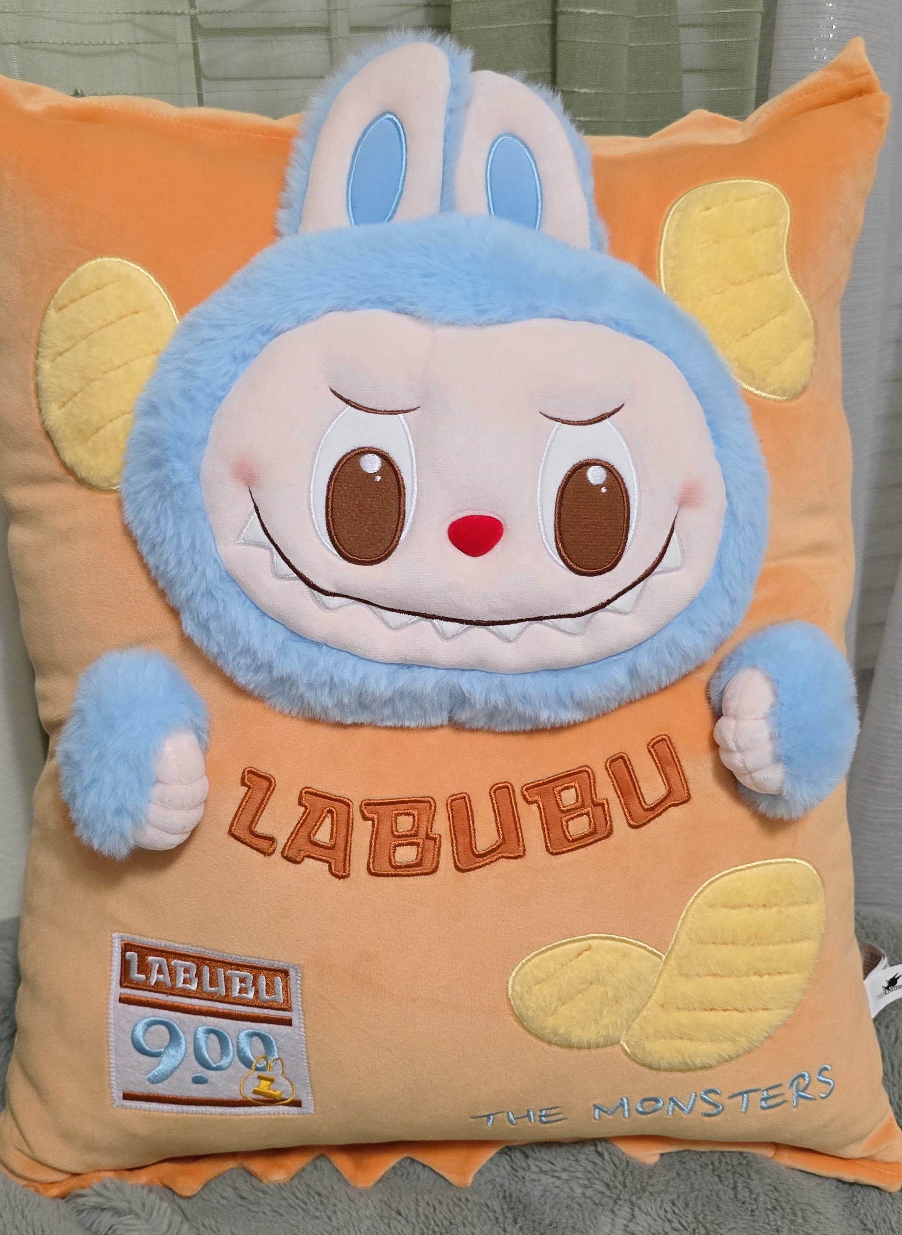 アイドル POP MART Wacky Mart Series-Pillow LABUBU THE MONSTERS Wacky Mart Series-Pillow (Chips) - POP MART