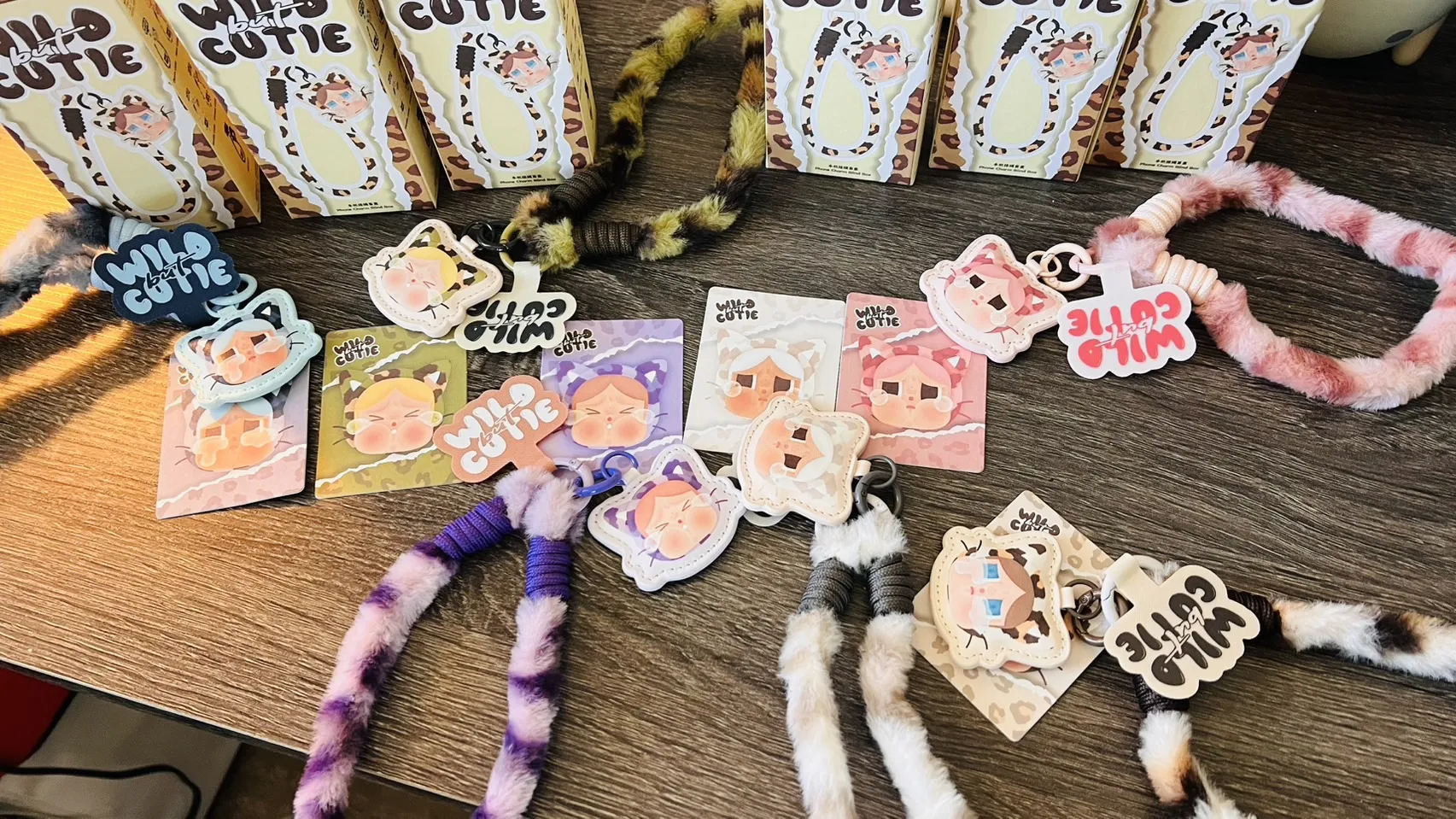 CRYBABY Wild but Cutie Series-Phone Charm Blind Box - POP