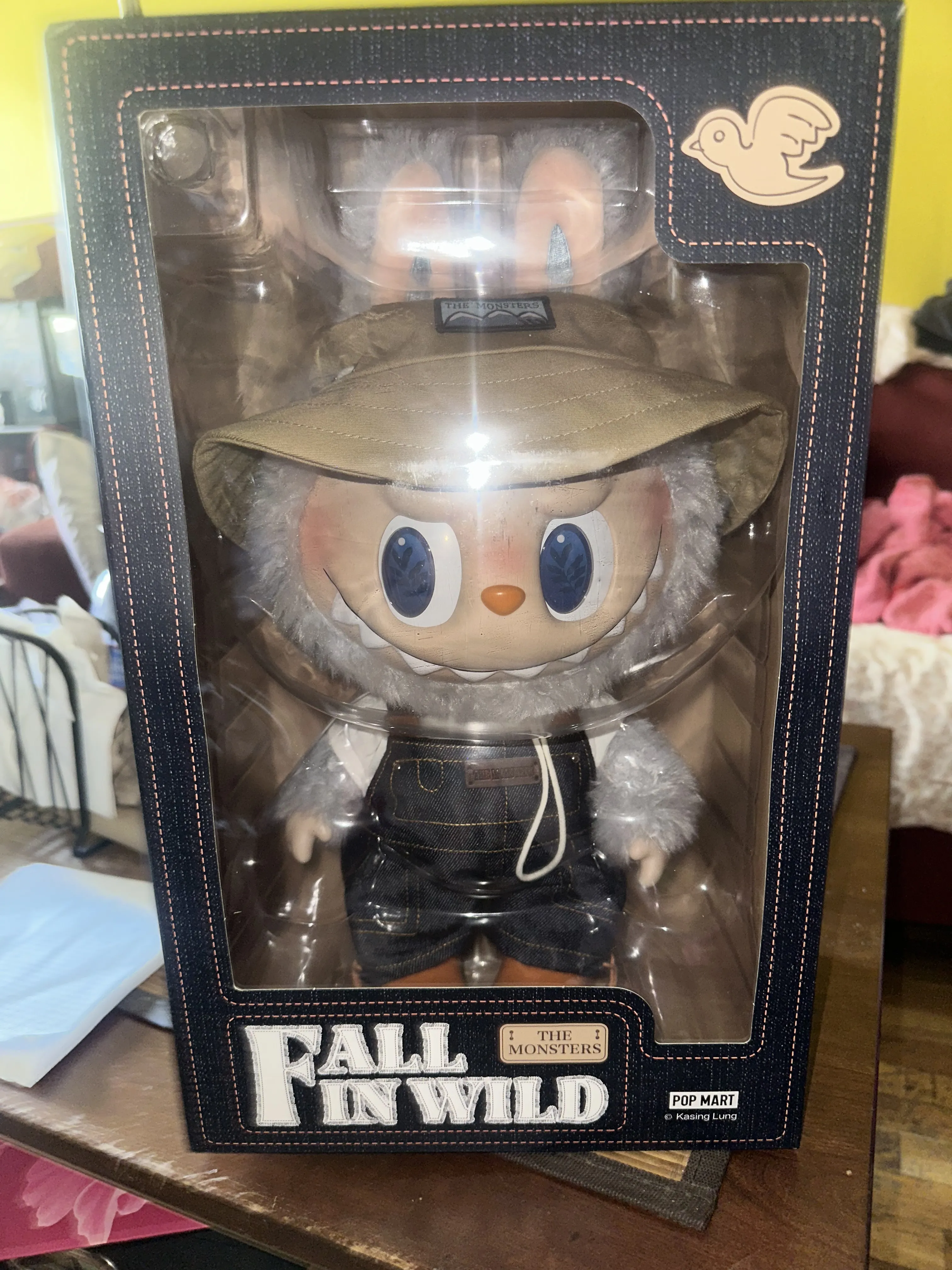 ぬいぐるみ POPMART THE MONSTERS LABUBU FALL IN WILD POP MART The Monsters Labubu Fall in Wild Vinyl Plush Doll