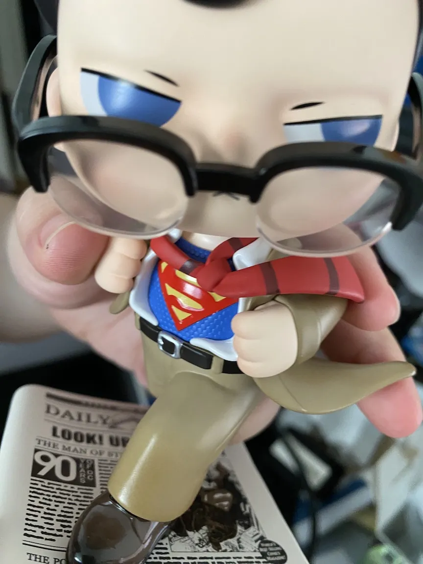 POP MART スーパーマン KUBO ビッグサイズ Superman KUBO Figurine - POP MART (United States)