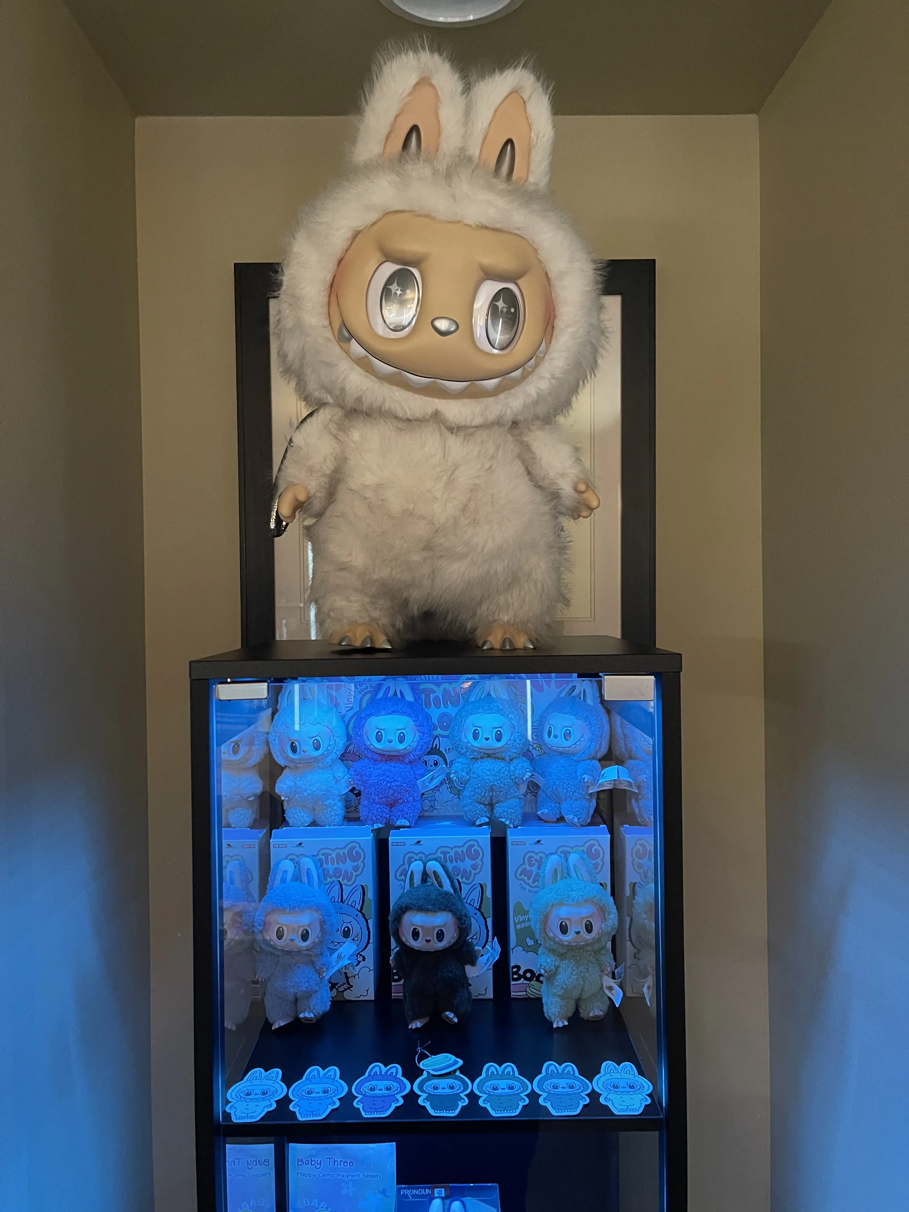 POP MART THE MONSTERS ラブブ THE MONSTERS - ANGEL IN CLOUDS Vinyl Face Doll - POP MART