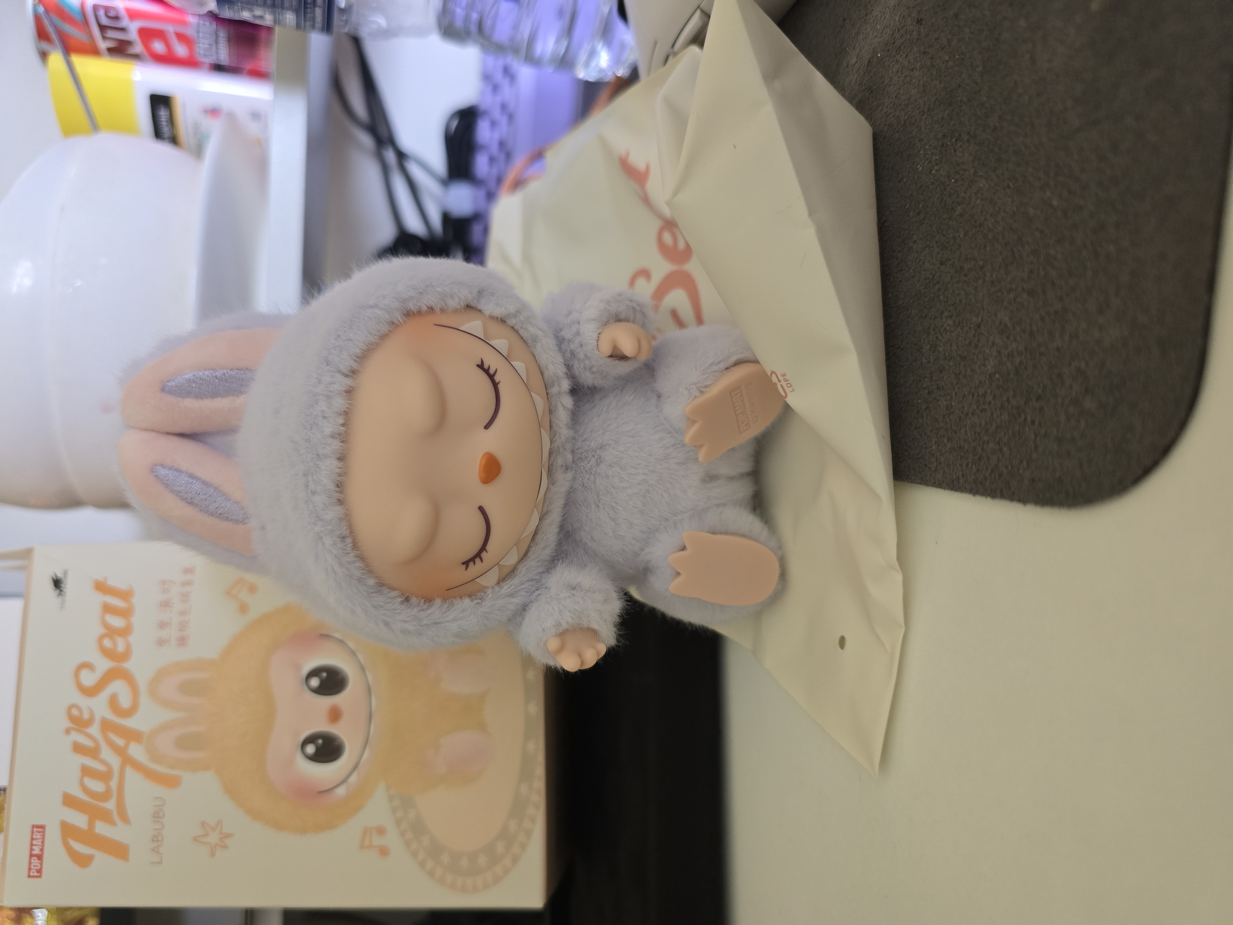 POP MART Have A Seat LABUBU ぬいぐるみ POP NOW:THE MONSTERS - Have a Seat Vinyl Plush Blind Box