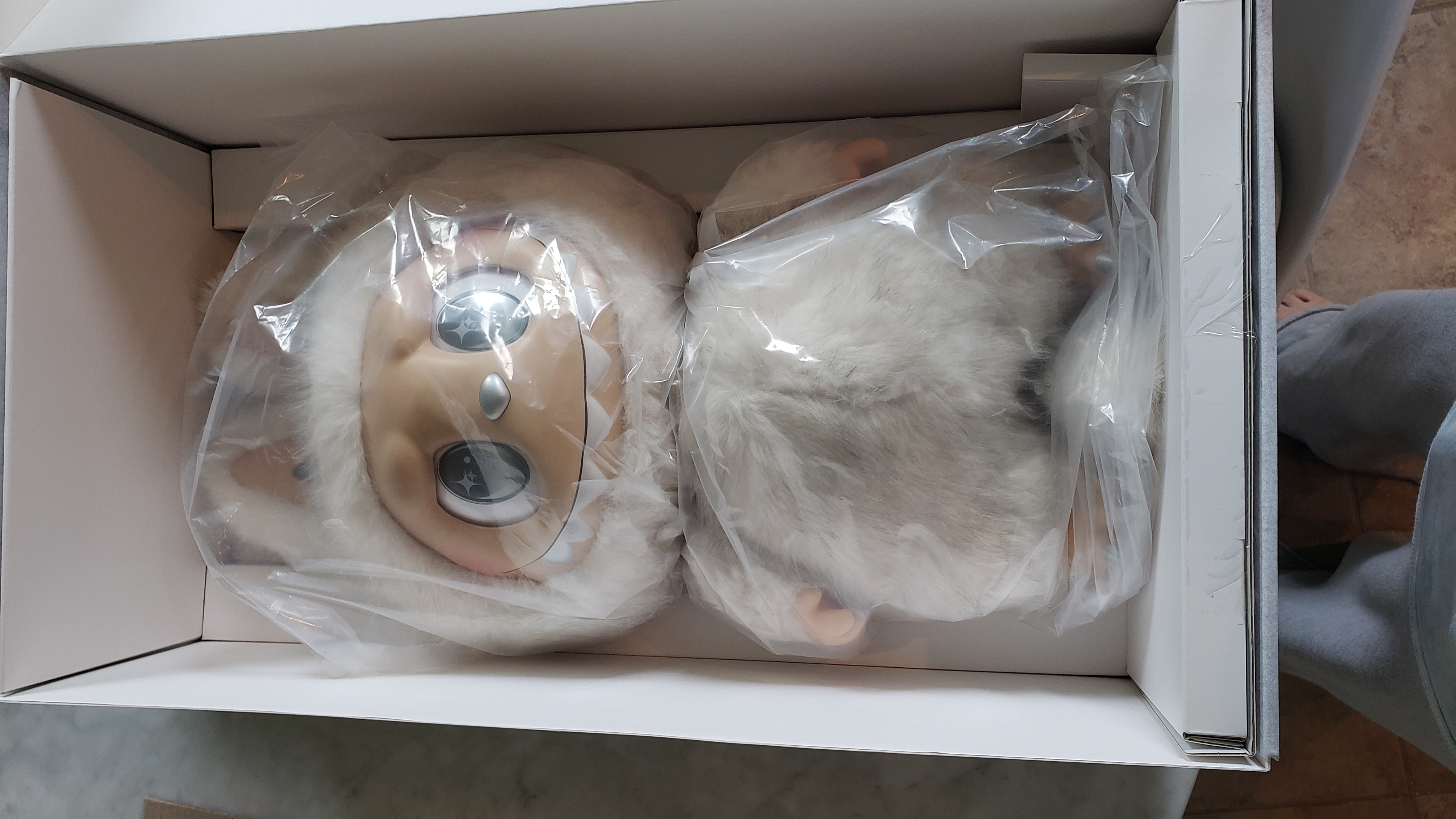 ぬいぐるみ POP MART THE MONSTERS ANGEL IN CLOUDS POP MART THE MONSTERS - ANGEL IN CLOUDS Vinyl Face Doll