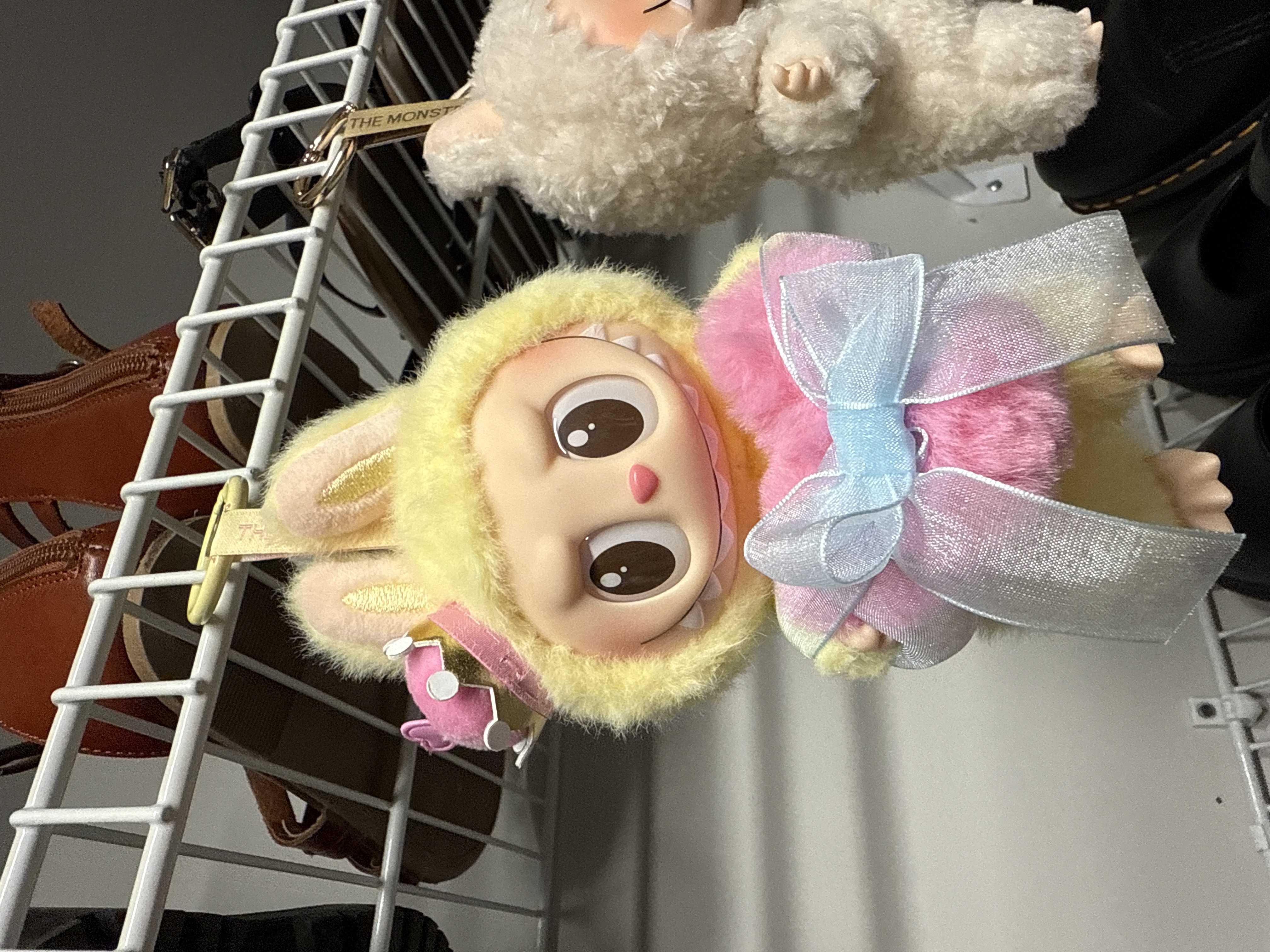 キーホルダー・キーリング Pop Mart The Monsters Checkmate Series Plush Keyring Yellow Pop Mart The Monsters Checkmate Series Plush Keyring 100