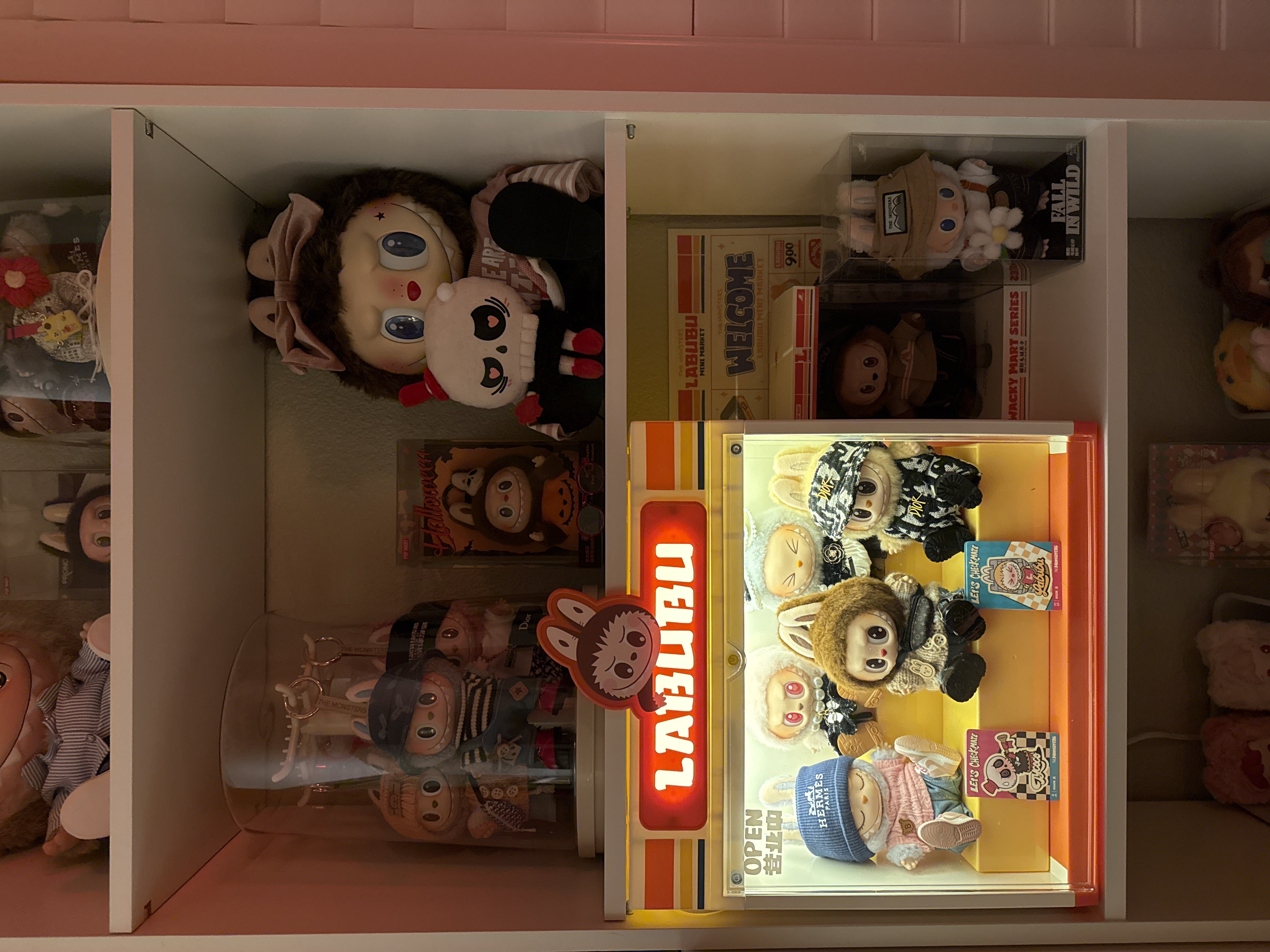 POPMART ラブブ コンテナ Display Container 正規品POPMARTラブブコンテナDisplay Container展示ボックス