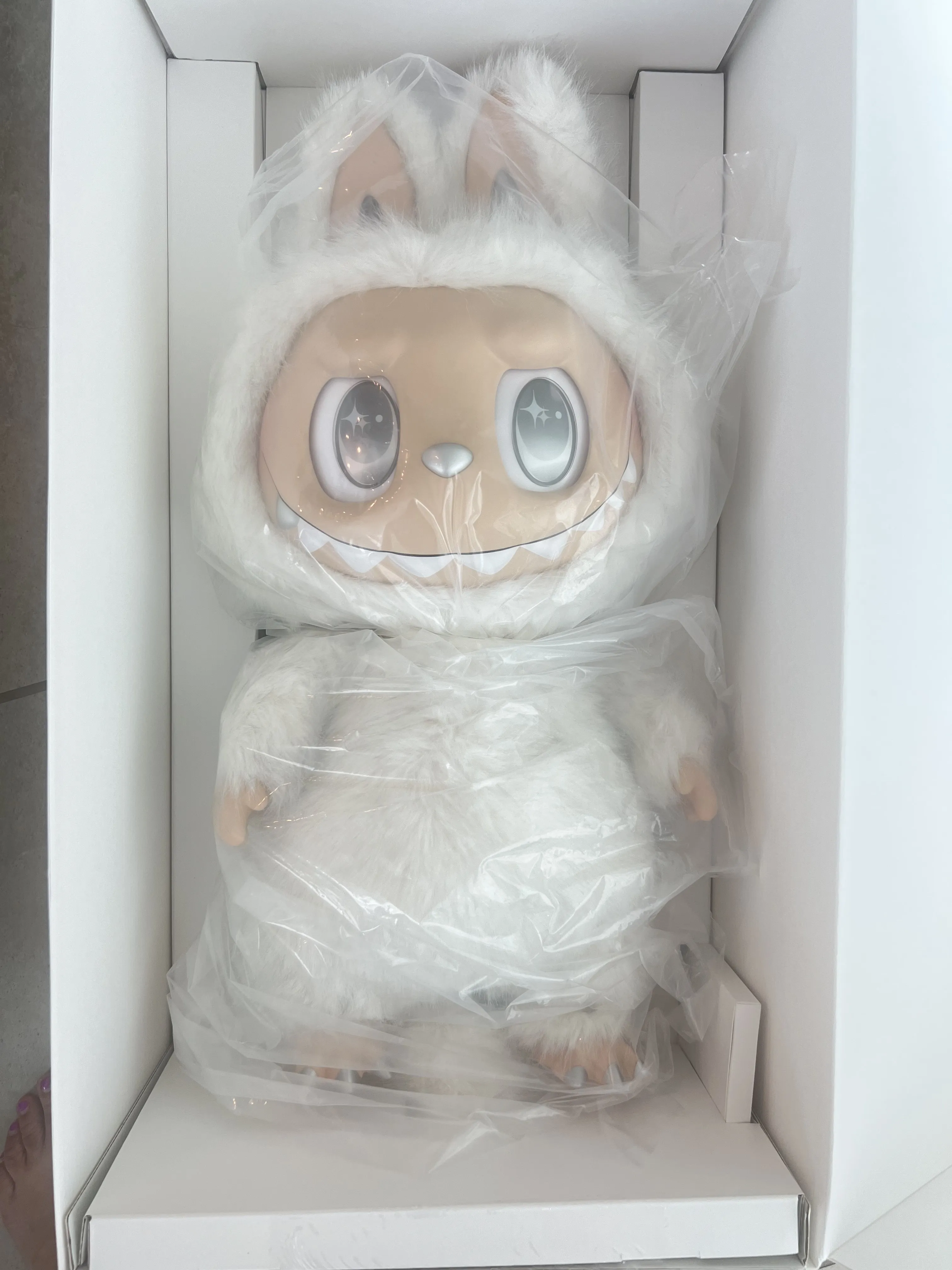 THE MONSTERS - ANGEL IN CLOUDS Vinyl Face Doll - POP MART