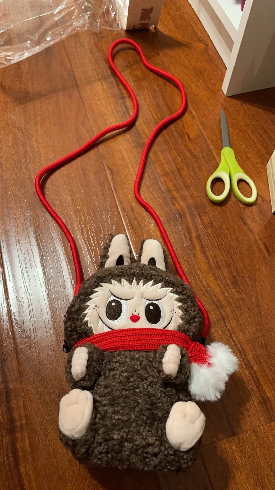 THE MONSTERS Classic Series-Plush Doll Shoulder Bag - POP