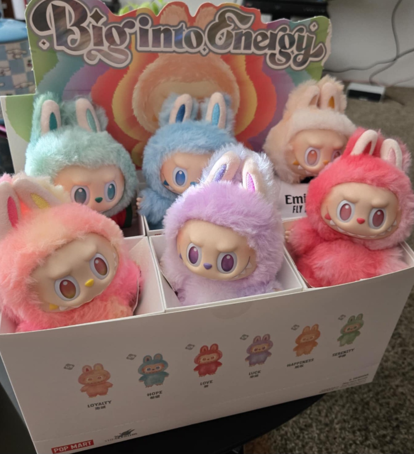 ラブブ THE MONSTERS Big into Energy 4体 THE MONSTERS Big into Energy Series-Vinyl Plush Pendant