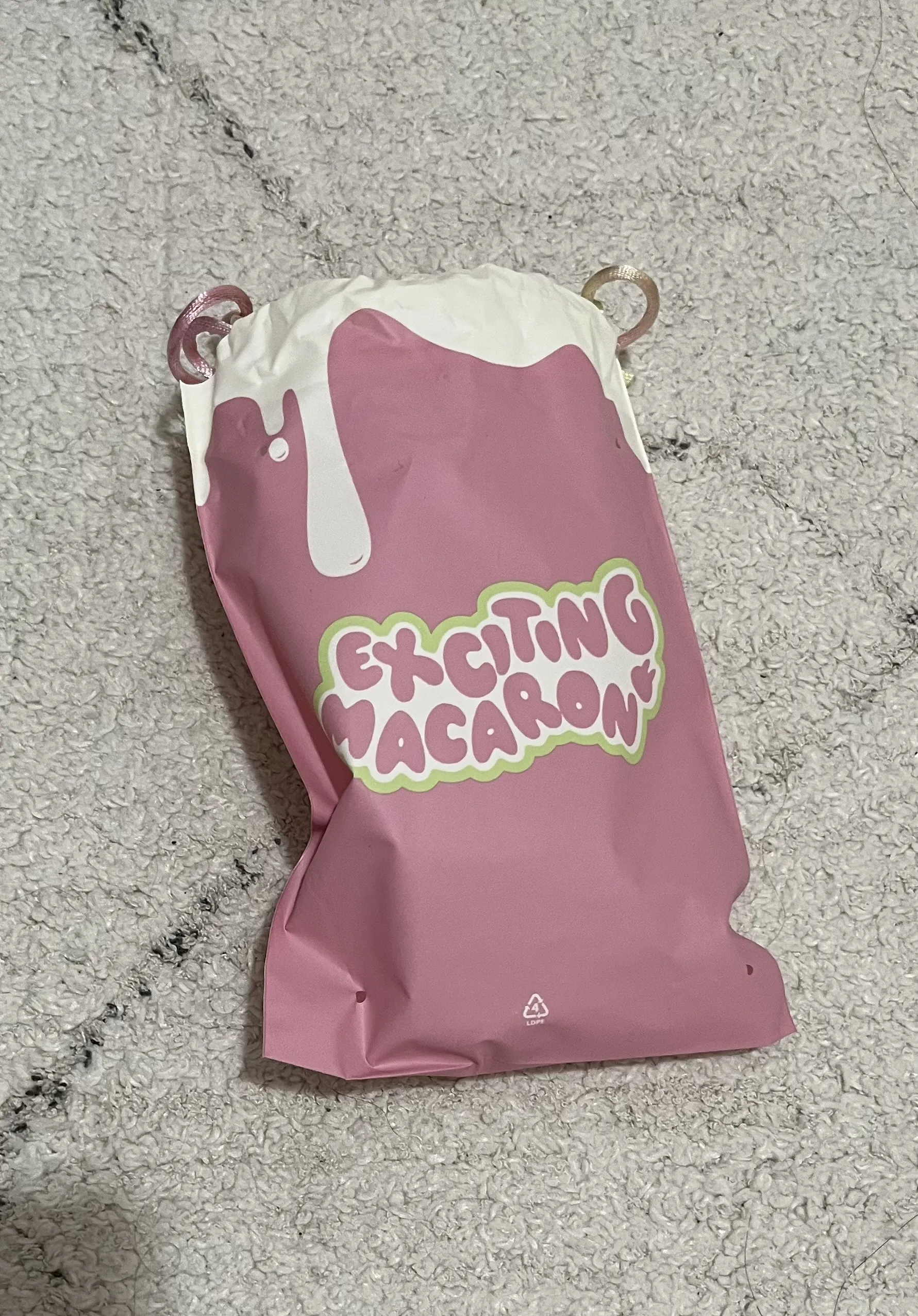 ミュージシャン Popmart THE MONSTERS Macaron THE MONSTERS - Tasty Macarons Vinyl Face Blind Box | Blind