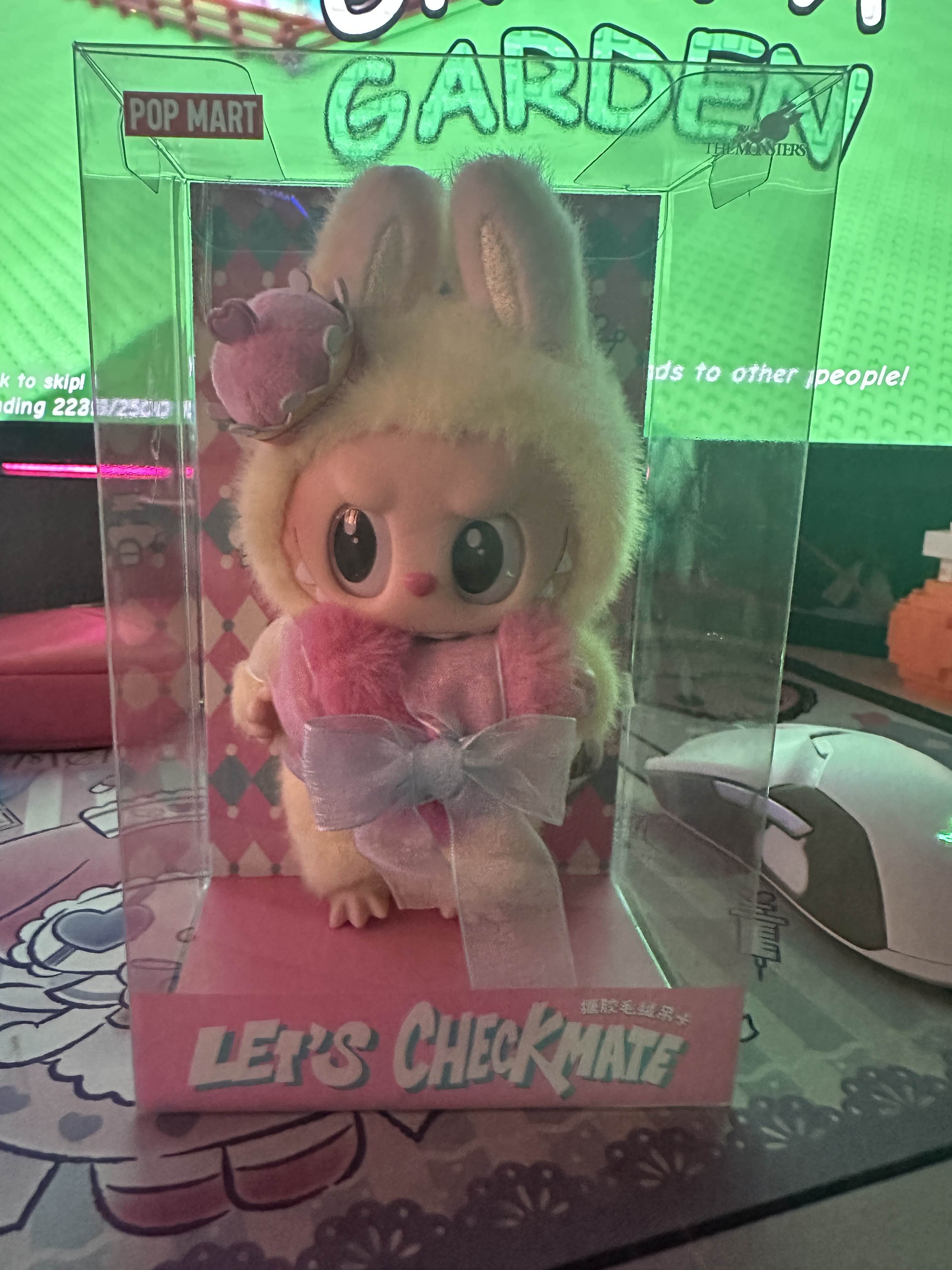 THE MONSTERS Let's Checkmate Series-Vinyl Plush Hanging Card