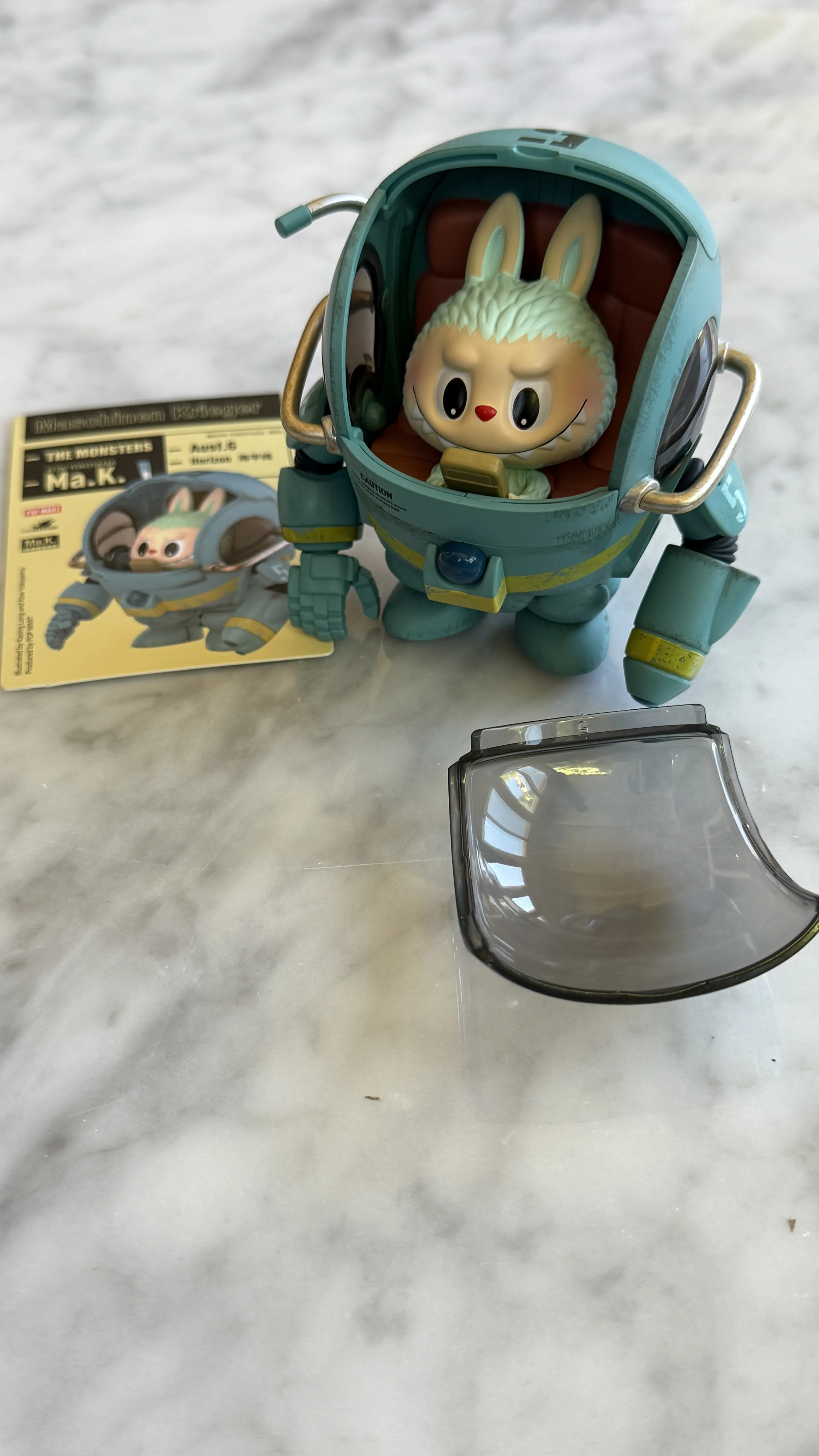 ラブブ　popmart Maschinen Krieger Amazon.com: POP MART The Monsters x Kow Yokoyama Ma.K. Blind