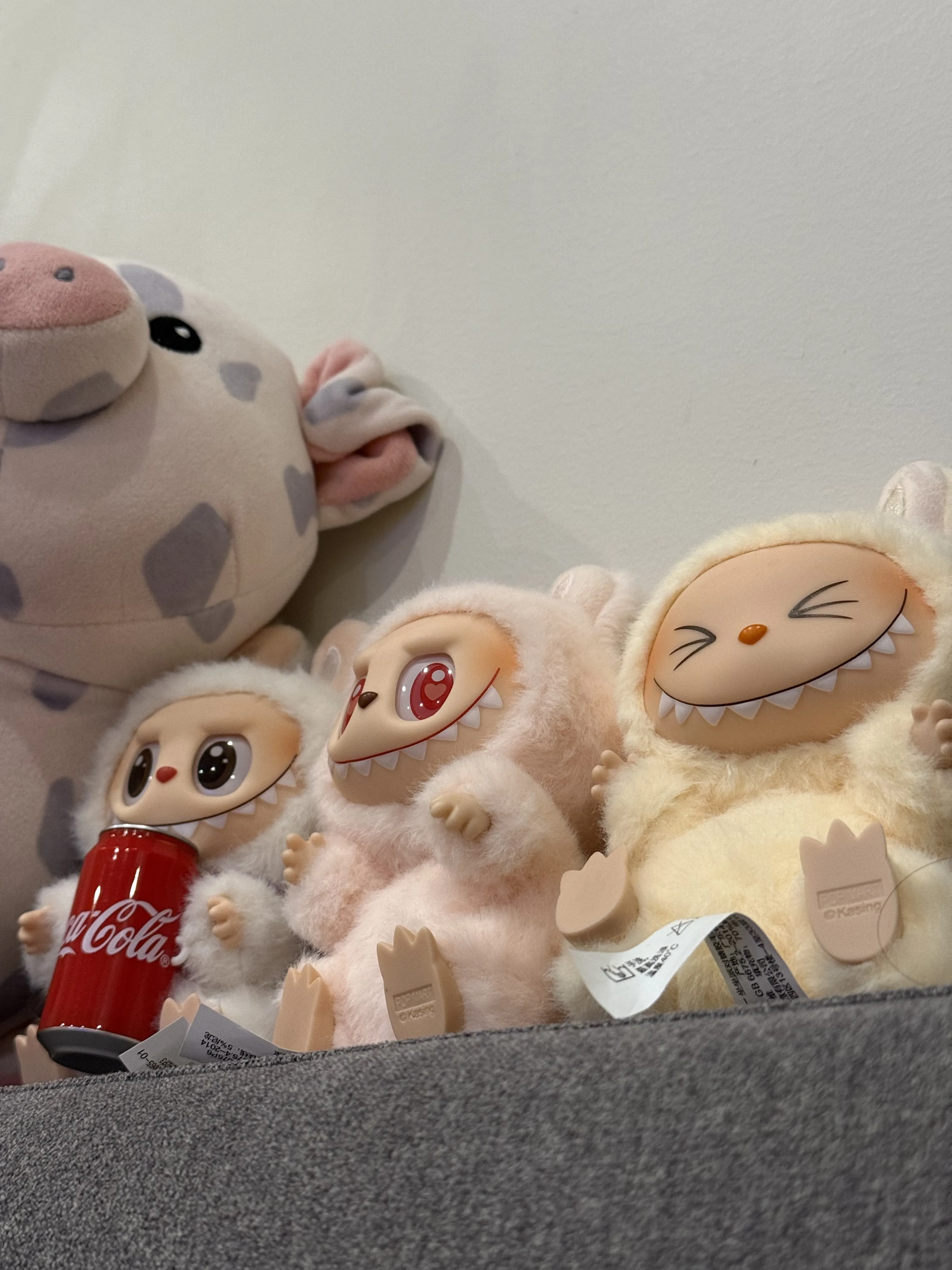 POP NOW:THE MONSTERS - Have a Seat Vinyl Plush Blind Box