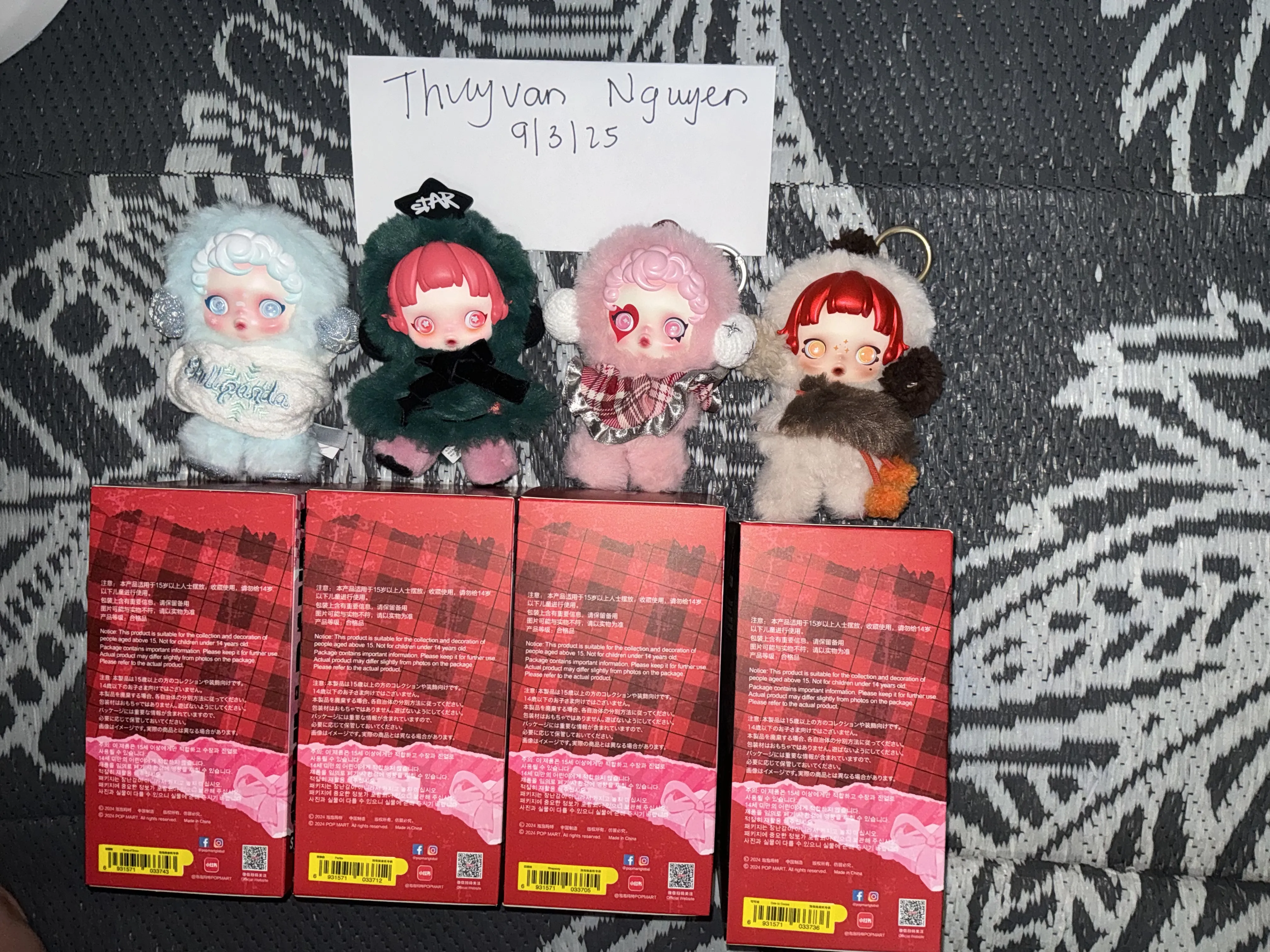 POP NOW:SKULLPANDA Winter Symphony Series Plush - POP MART