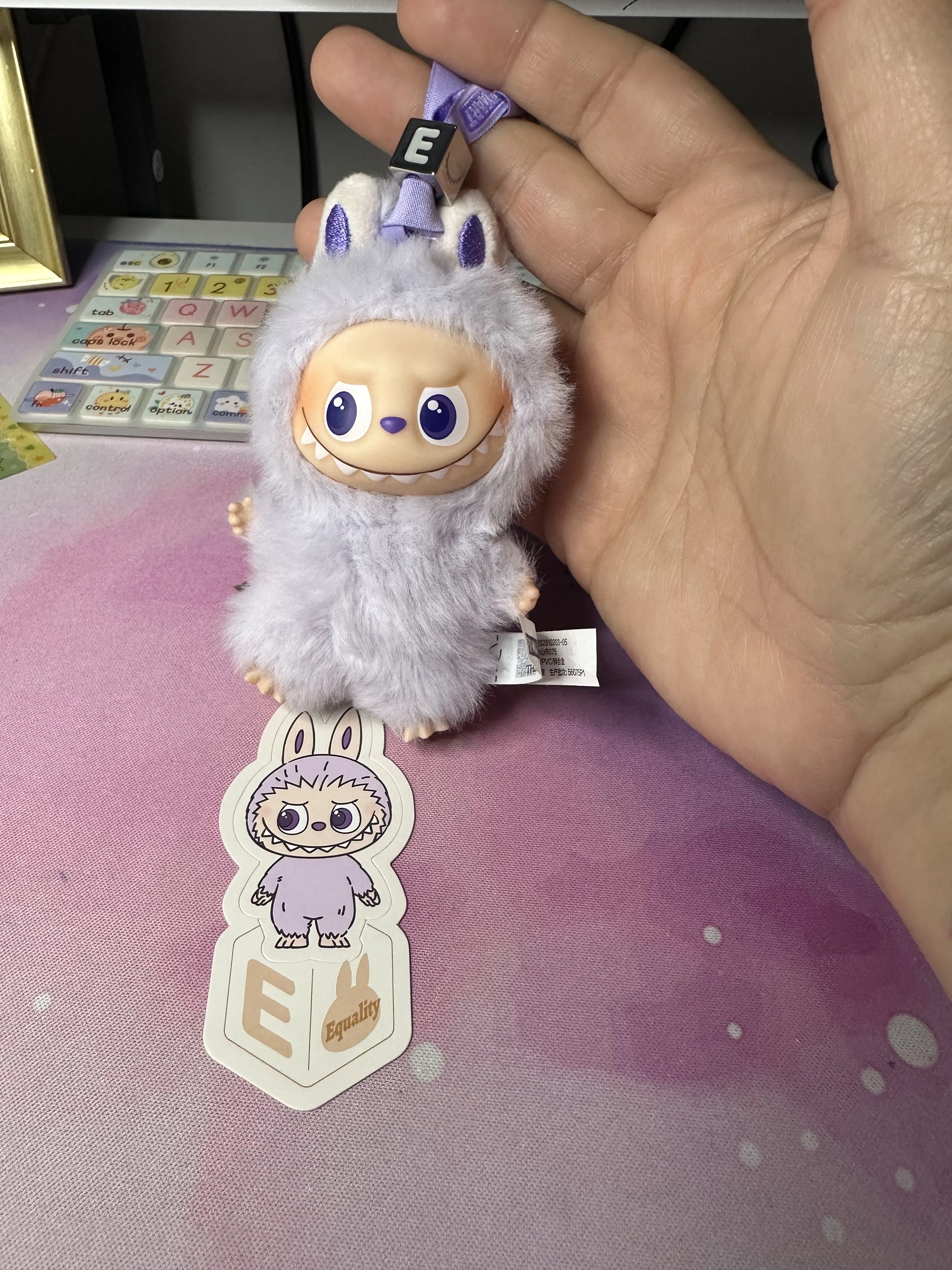 POP NOW:THE MONSTER PIN FOR LOVE SERIES - Vinyl Plush