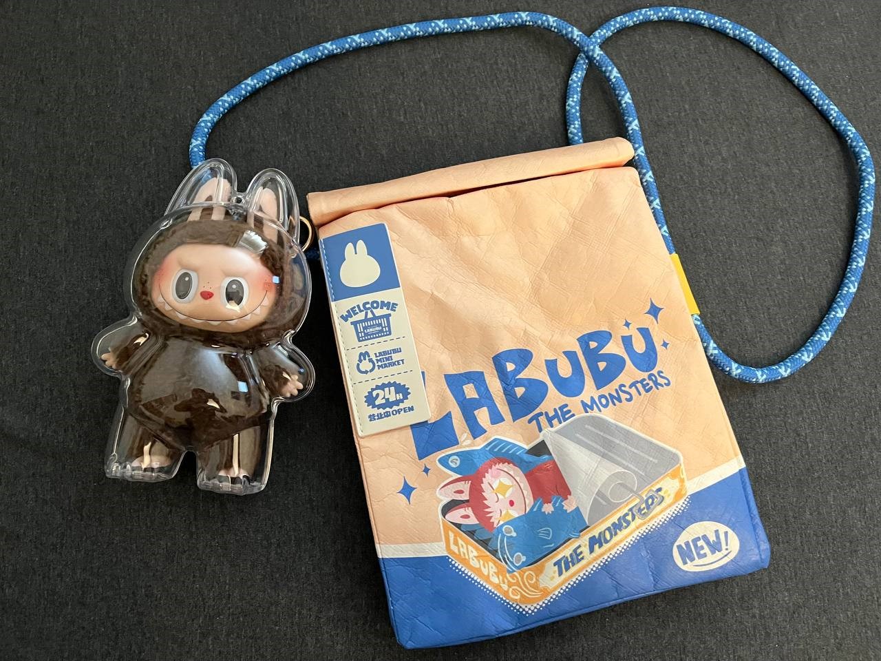 THE MONSTERS Wacky Mart Series-Messenger Bag - POP MART (Canada)