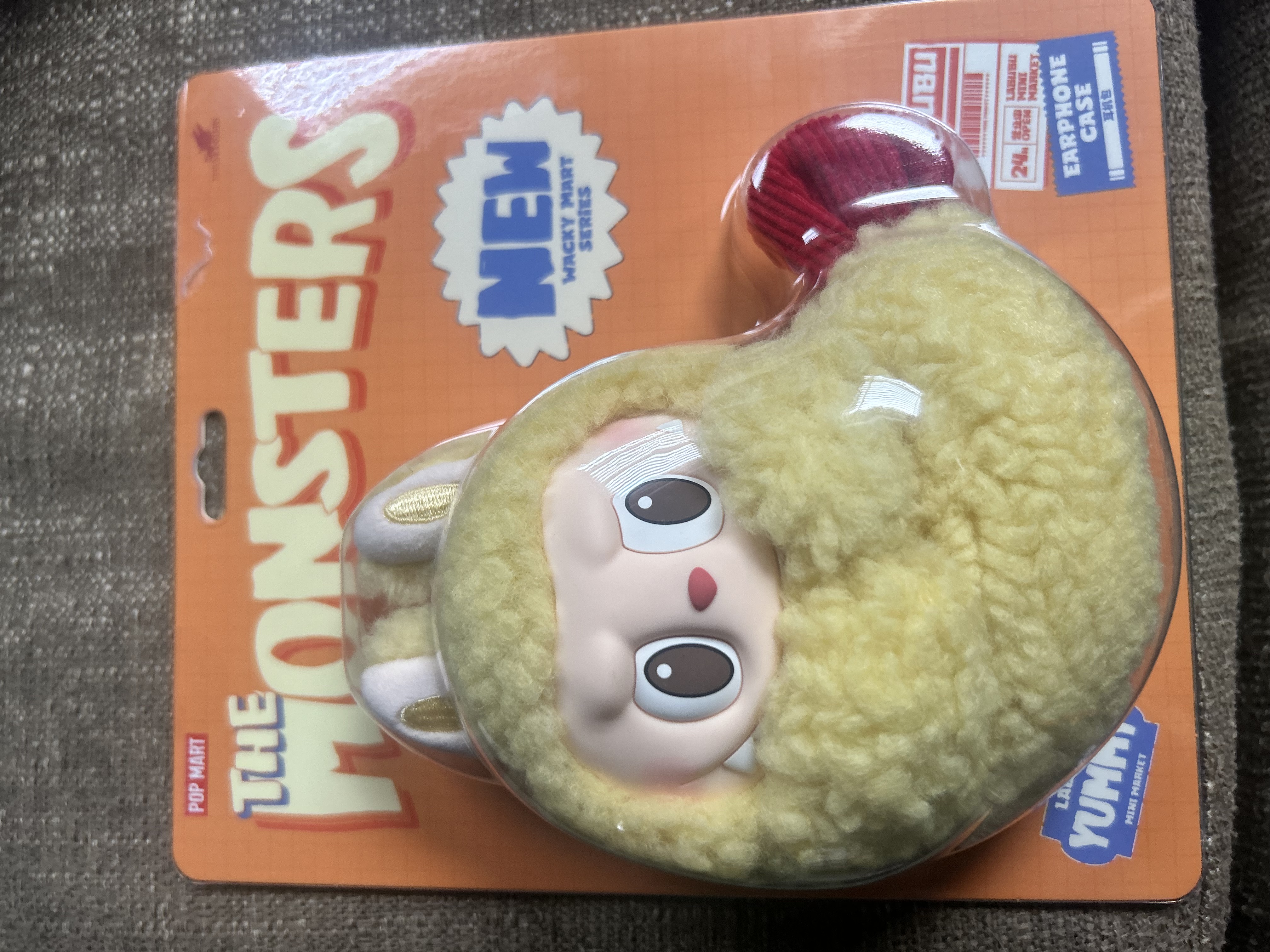 THE MONSTERS Wacky Mart イヤホンケース エビフライ 二つ