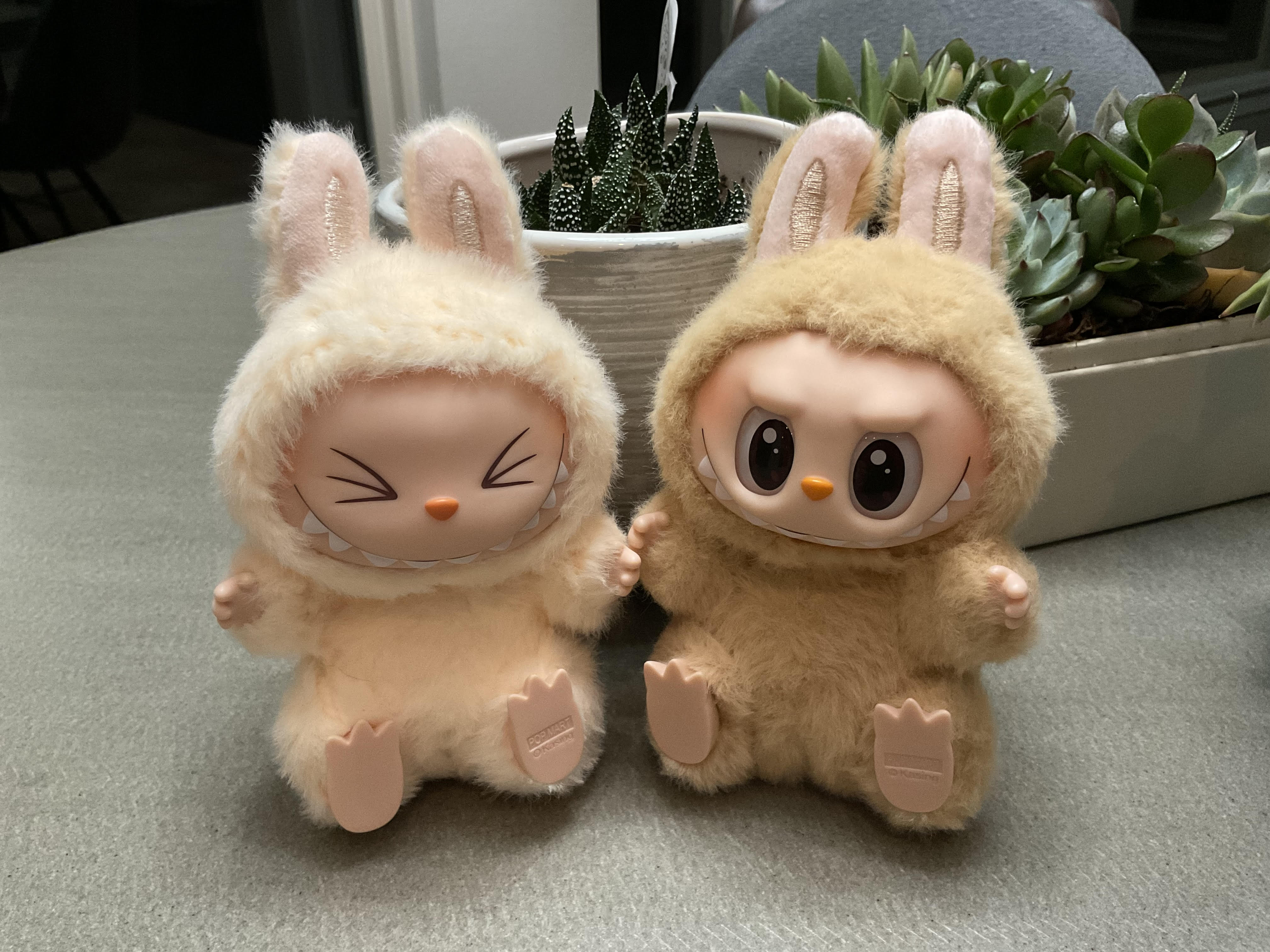 POP NOW:THE MONSTERS - Have a Seat Vinyl Plush Blind Box