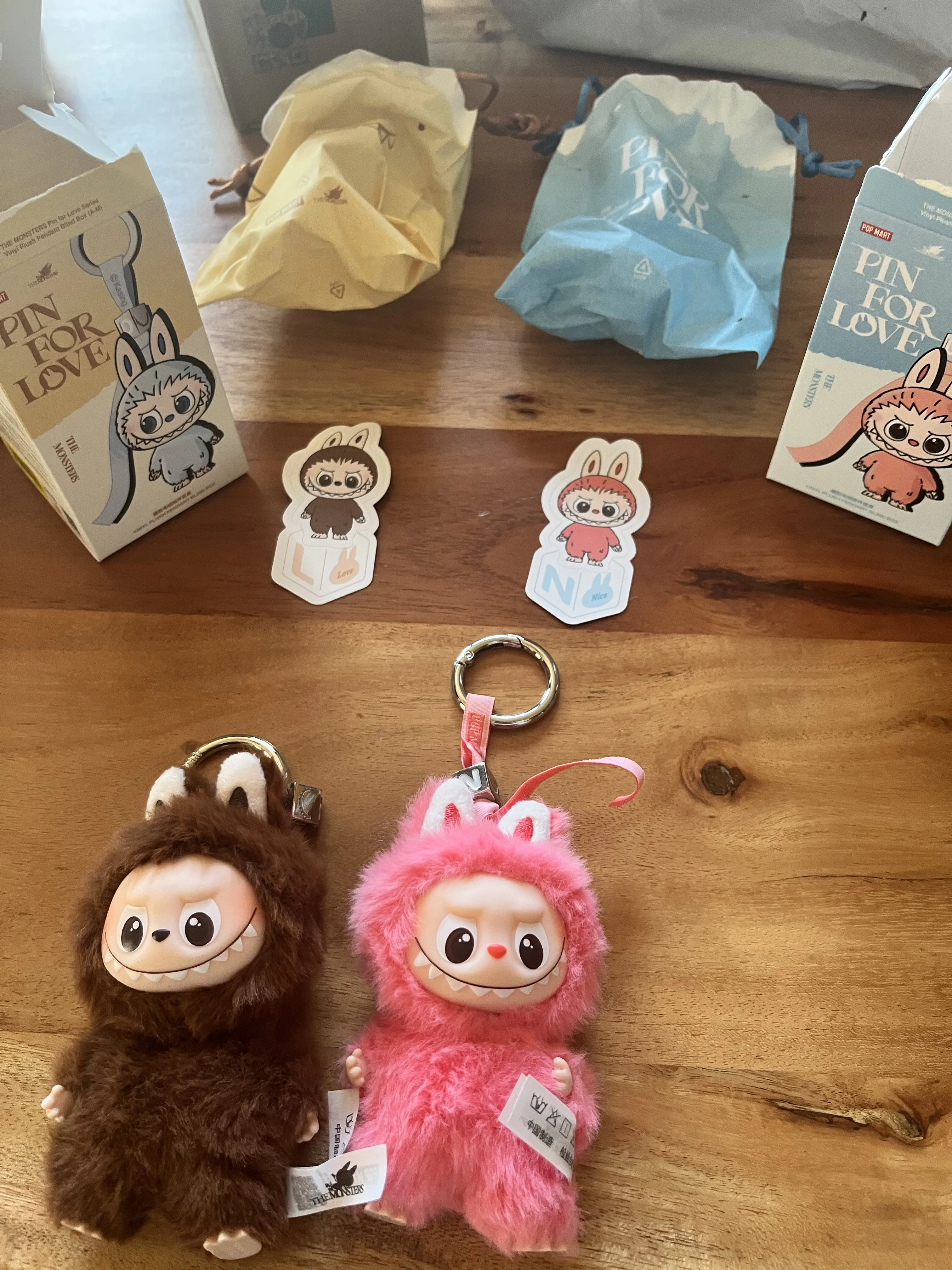 POP NOW:THE MONSTERS Pin for Love Series-Vinyl Plush Pendant