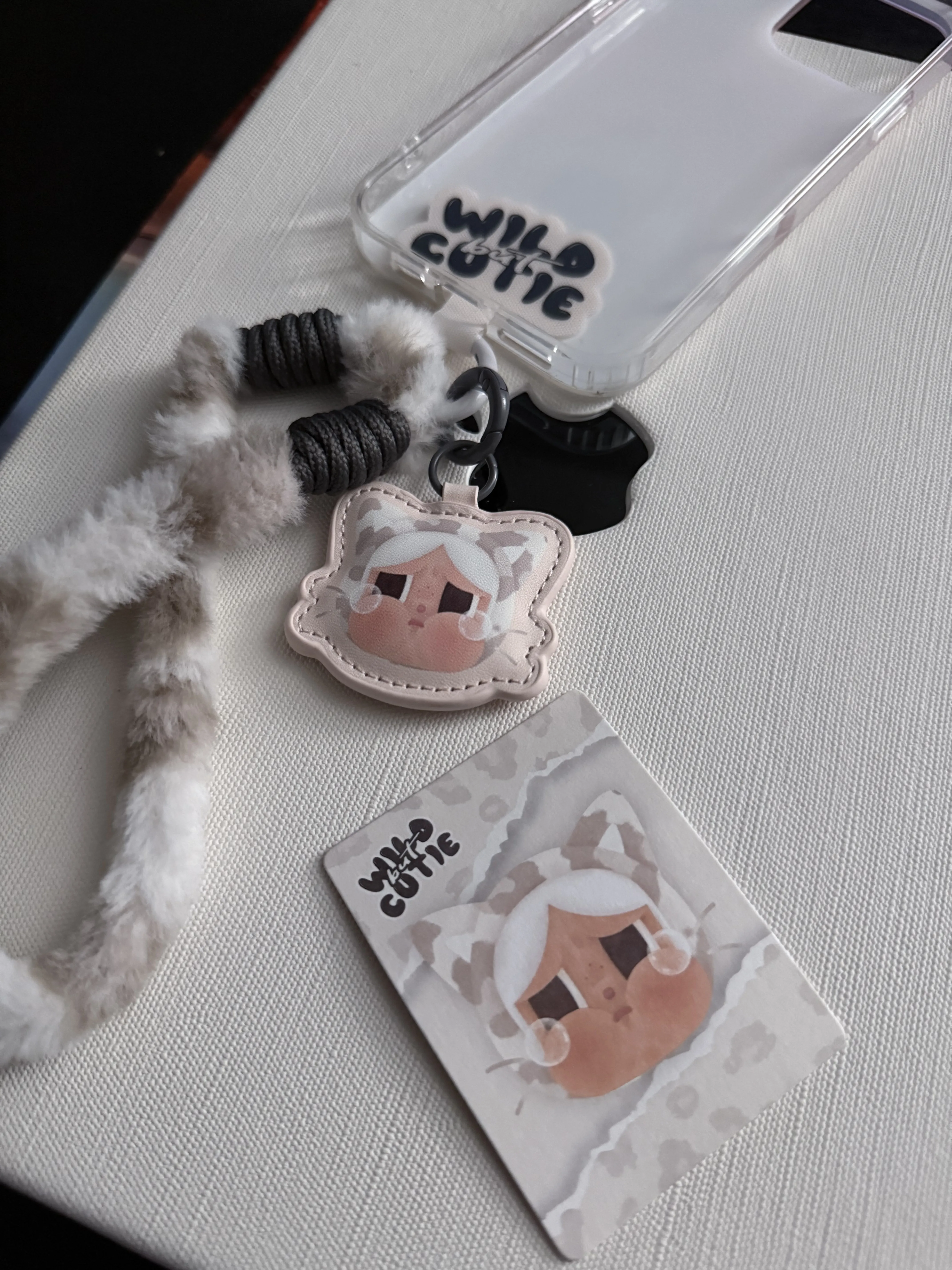 b*p様 【 シークレット】CRYBABY WildbutCutie フォンチャ POP NOW:CRYBABY Wild but Cutie Series-Phone Charm Blind Box