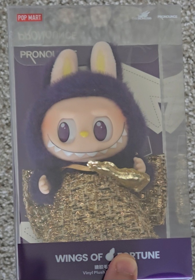 LABUBU × PRONOUNCE - WINGS OF FORTUNE Vinyl Plush Hanging