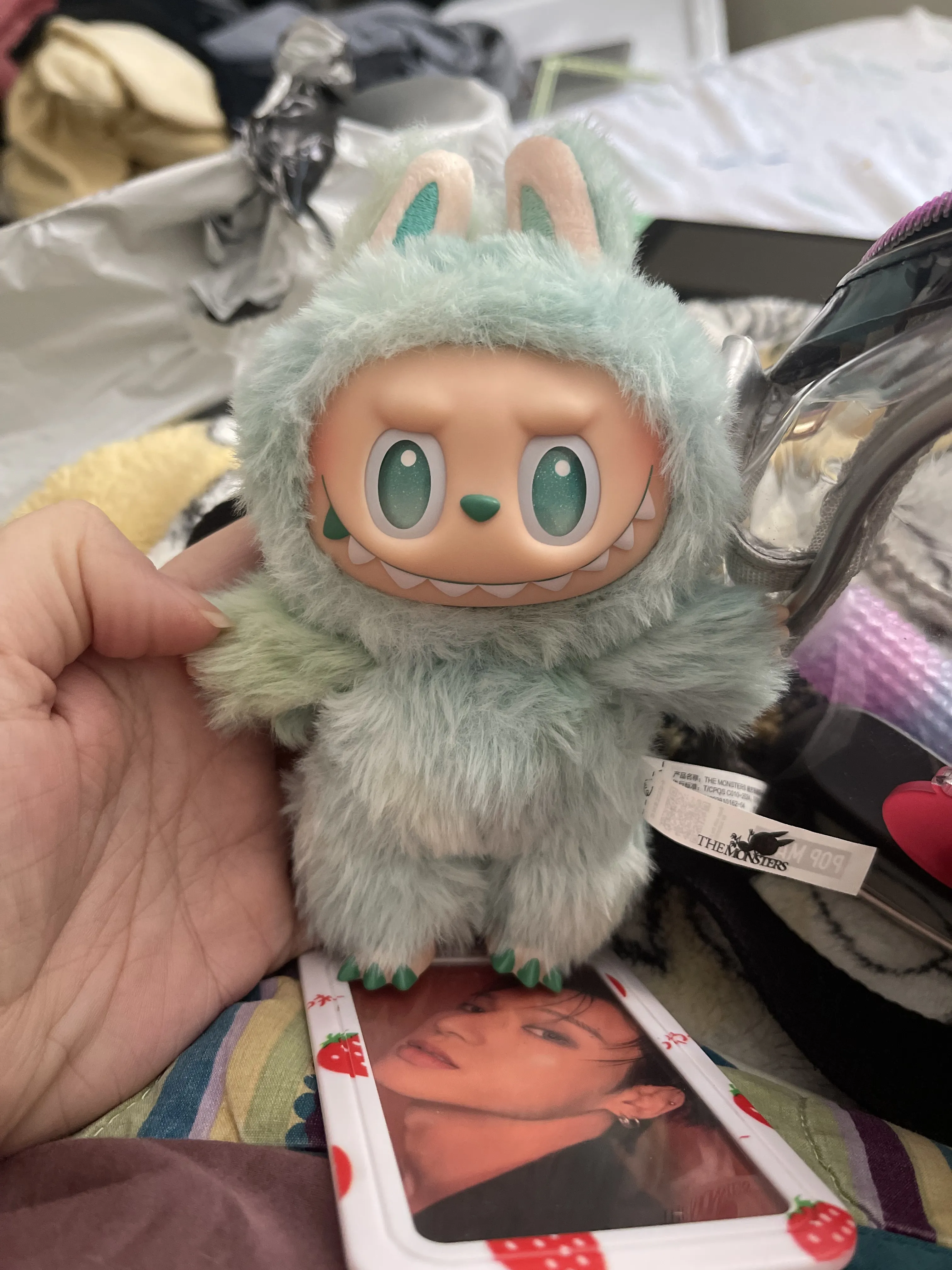 THE MONSTERS Big into Energy Series-Vinyl Plush Pendant