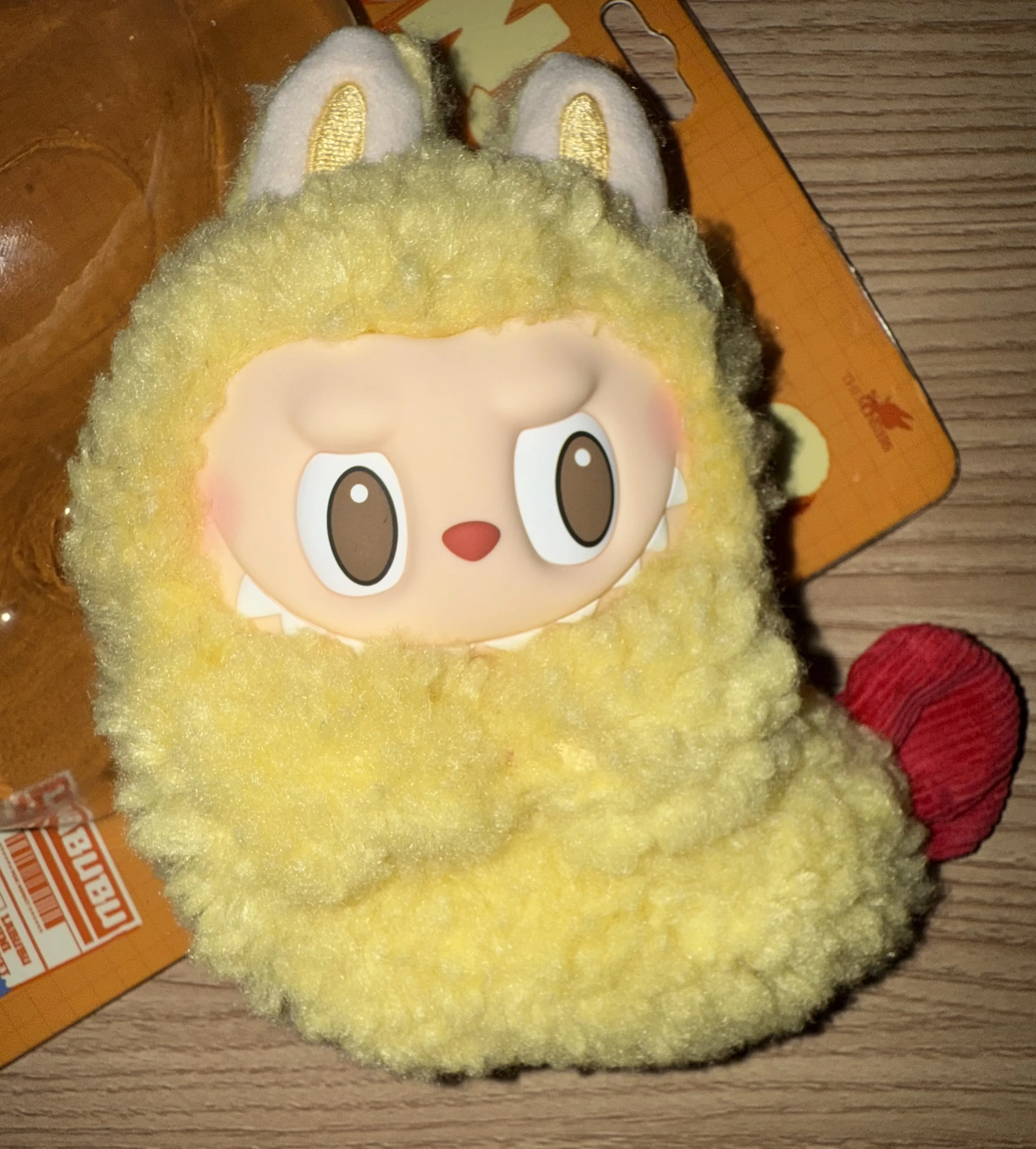 ぬいぐるみ LABUBU WACKY MART TEMPURA EARPHONE CASE pop-mart-labubu-the-monsters-