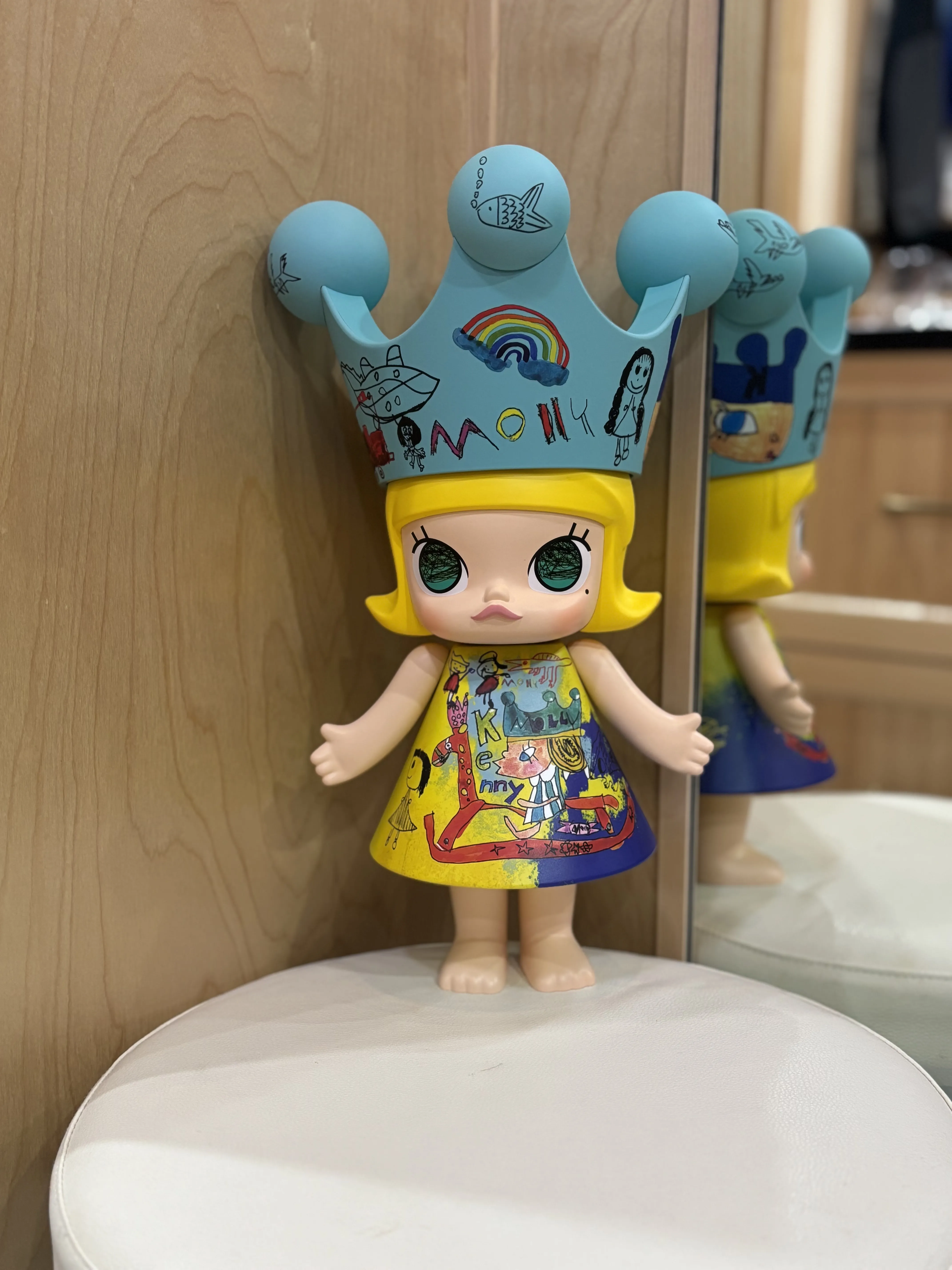 MEGA ROYAL MOLLY 400% Childishness - POP MART (United States)